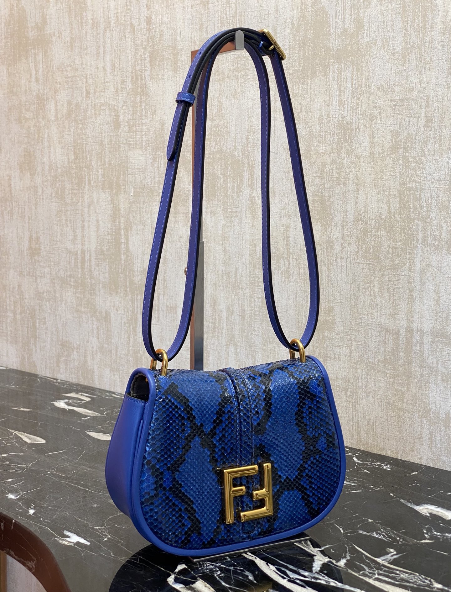 Fendi Special grade original factory [with full set of counter packaging]