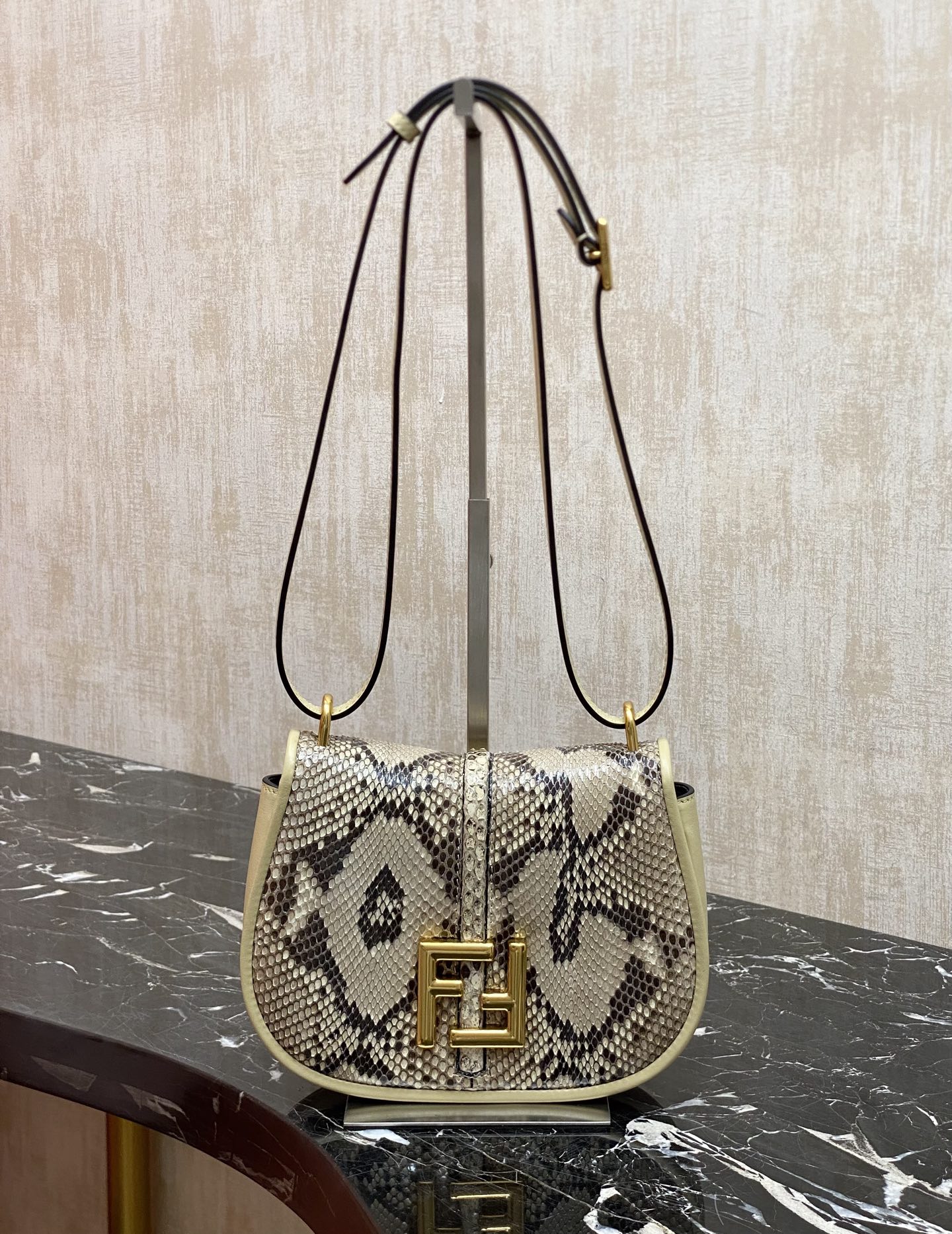 Fendi Special grade original factory [with full set of counter packaging]