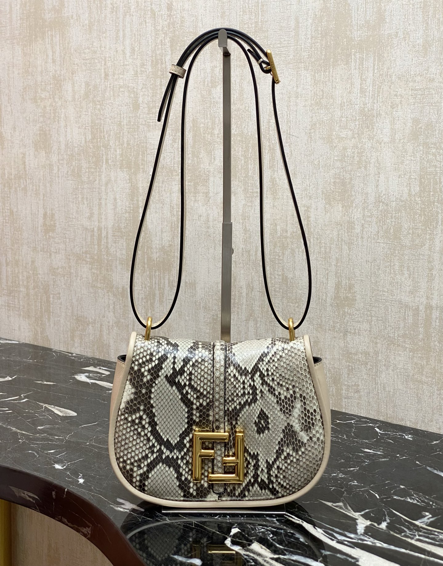 Fendi Special grade original factory [with full set of counter packaging]