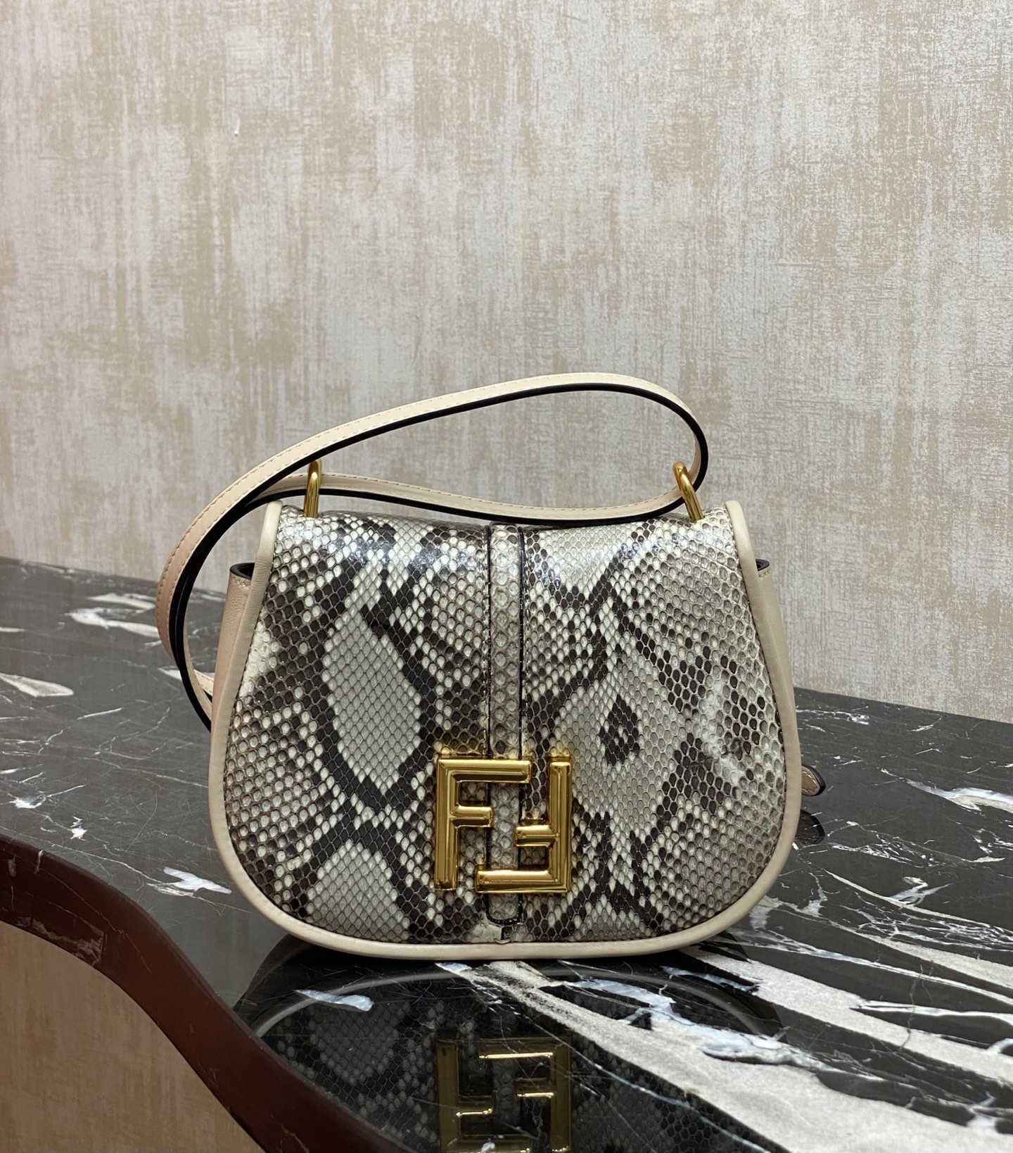 Fendi Special grade original factory [with full set of counter packaging]