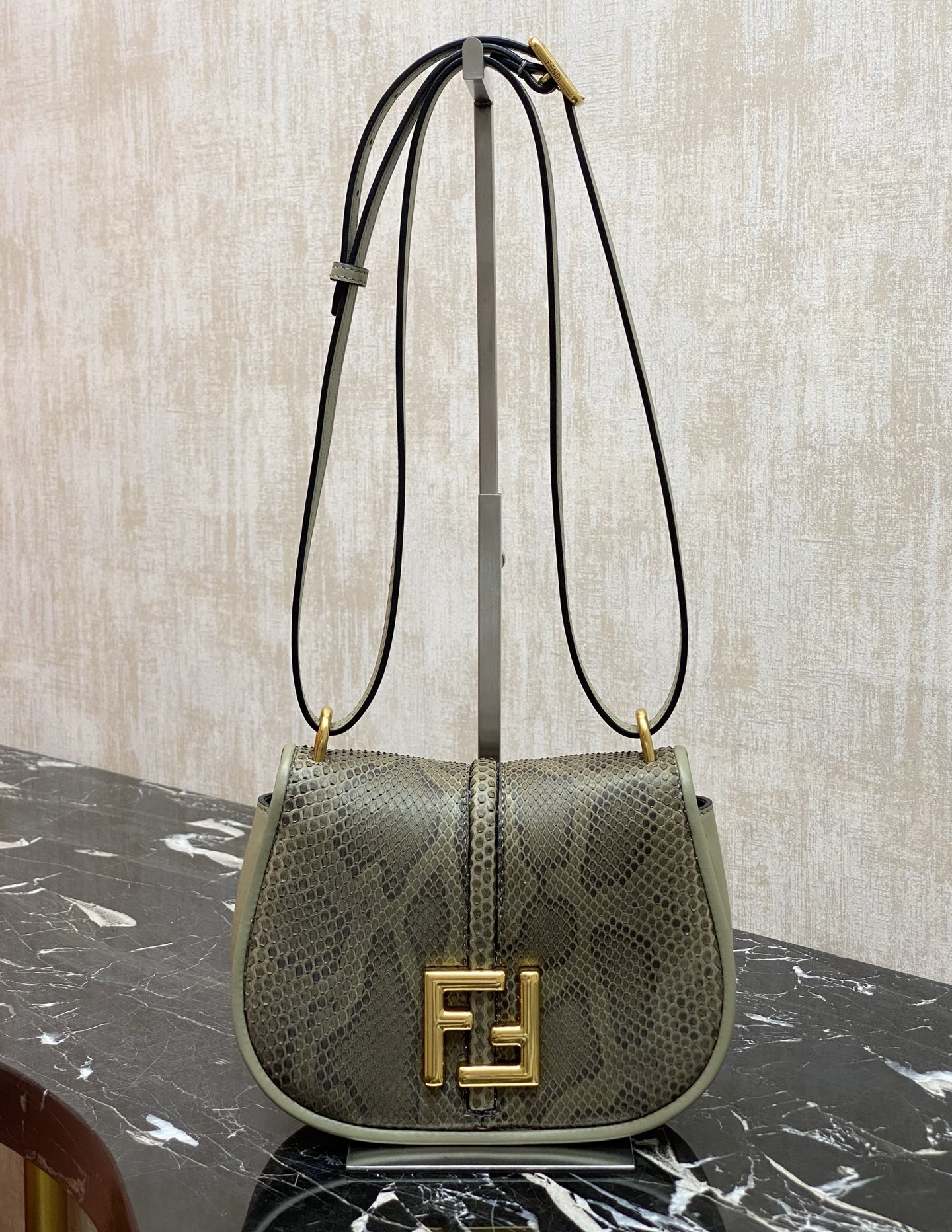 Fendi Special grade original factory [with full set of counter packaging]