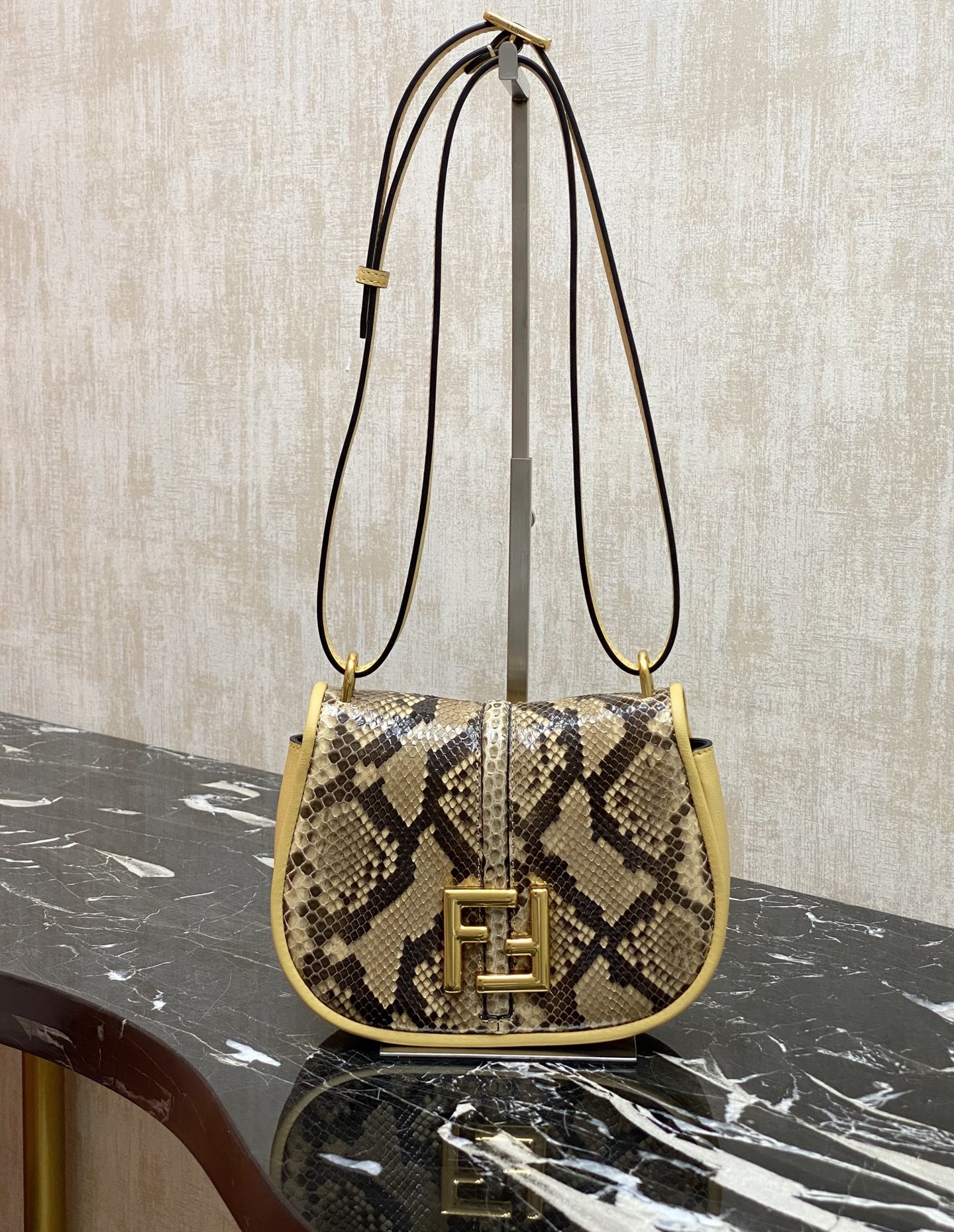 Fendi Special grade original factory [with full set of counter packaging]
