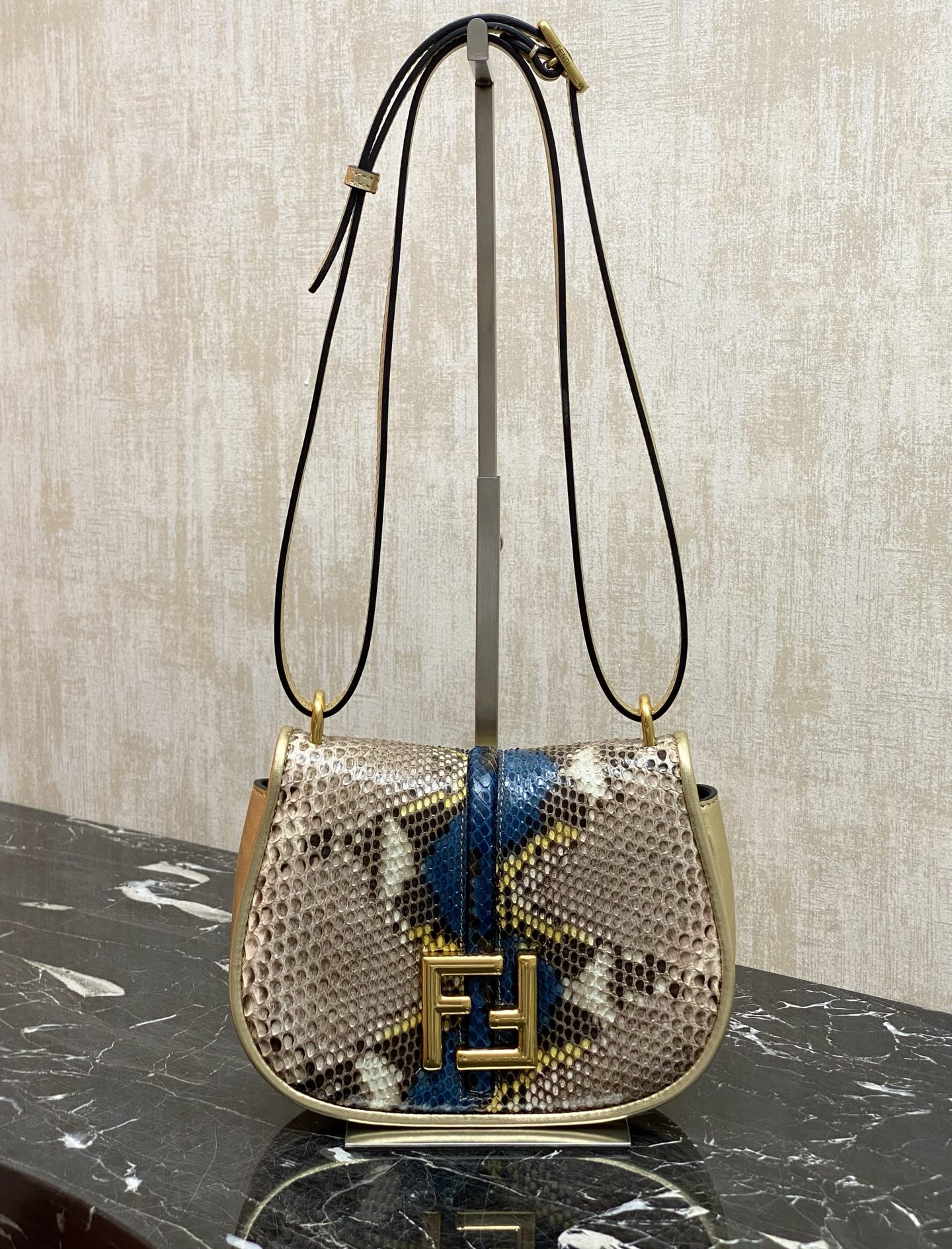 Fendi Special grade original factory [with full set of counter packaging]