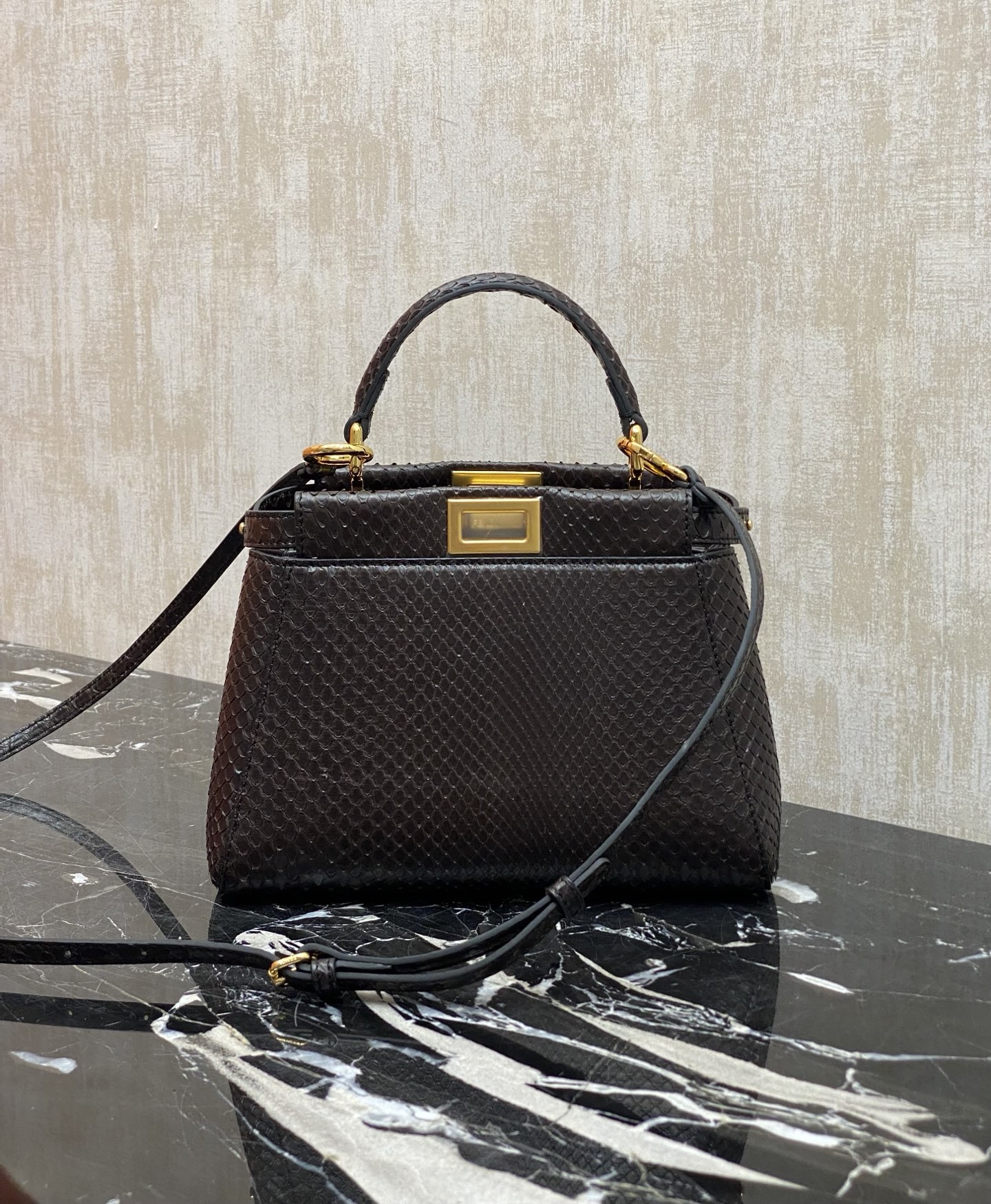 Fendi Special grade original factory [with full set of counter packaging]