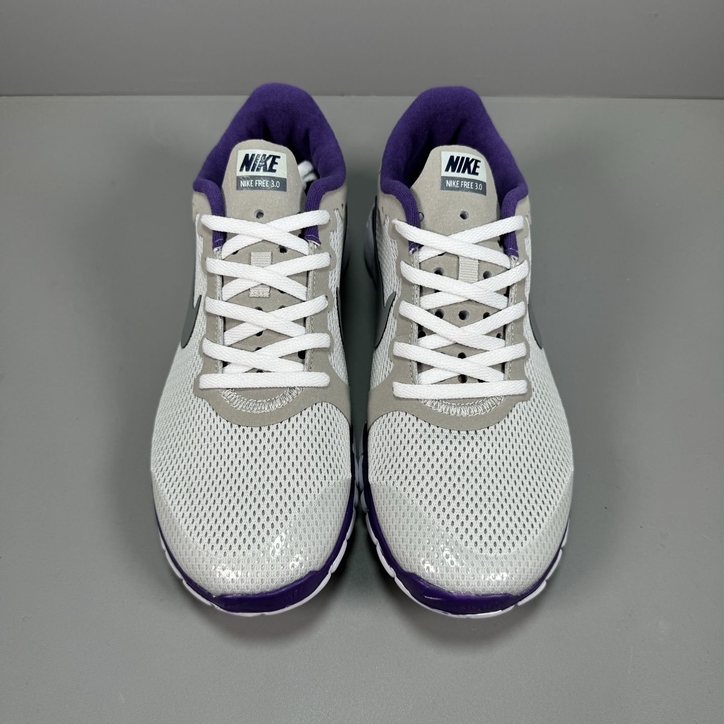  奥特莱斯订单 NIKE FREE 3.0 赤足跑步鞋  质感新焕升级，专为短打跑造#鞋如面袜般子柔贴软