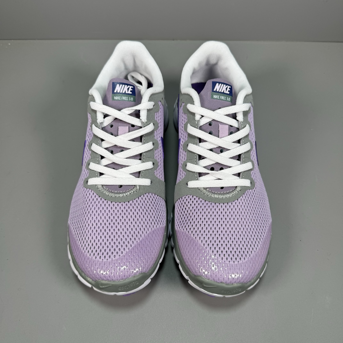  奥特莱斯订单 NIKE FREE 3.0 赤足跑步鞋  质感新焕升级，专为短打跑造#鞋如面袜般子柔贴软