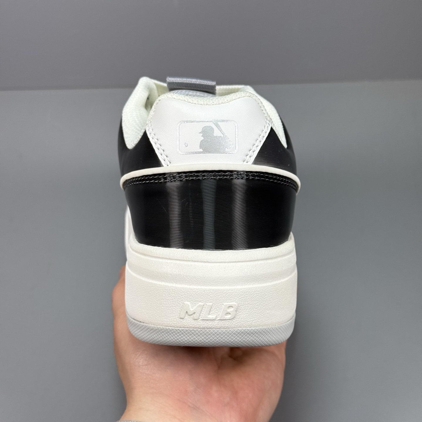 福利特价
 MLB Chunky Liner Basic 复古印花学长鞋系列低帮轻量增高厚底百搭休闲运动