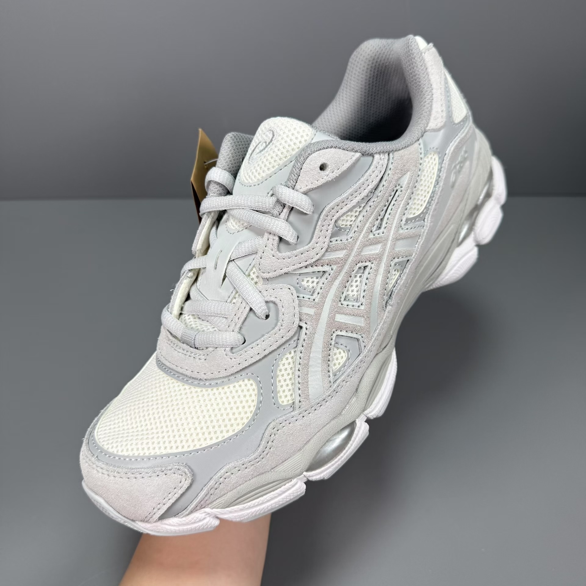  纯原 Asics Gel-NYC 亚瑟士运动休闲透气专业跑鞋 1203A663-101
#鞋面采用反