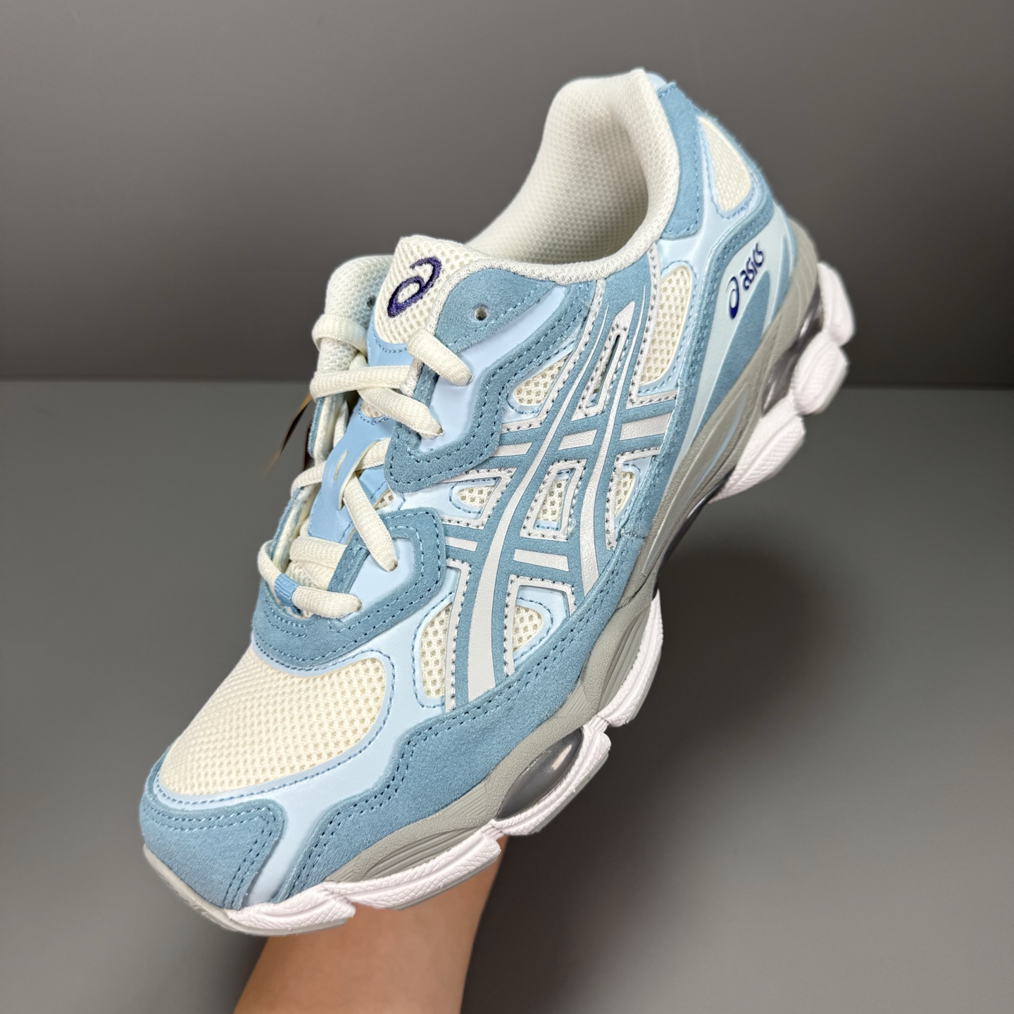  纯原 Asics Gel-NYC 亚瑟士运动休闲透气专业跑鞋 1203A663-101
#鞋面采用反