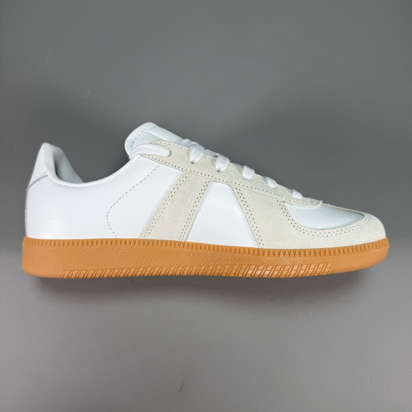 Adidas BW ARMY JR2002 阿迪三叶草复古休闲板鞋#原厂原数据版型 皮料切割干净无任何毛