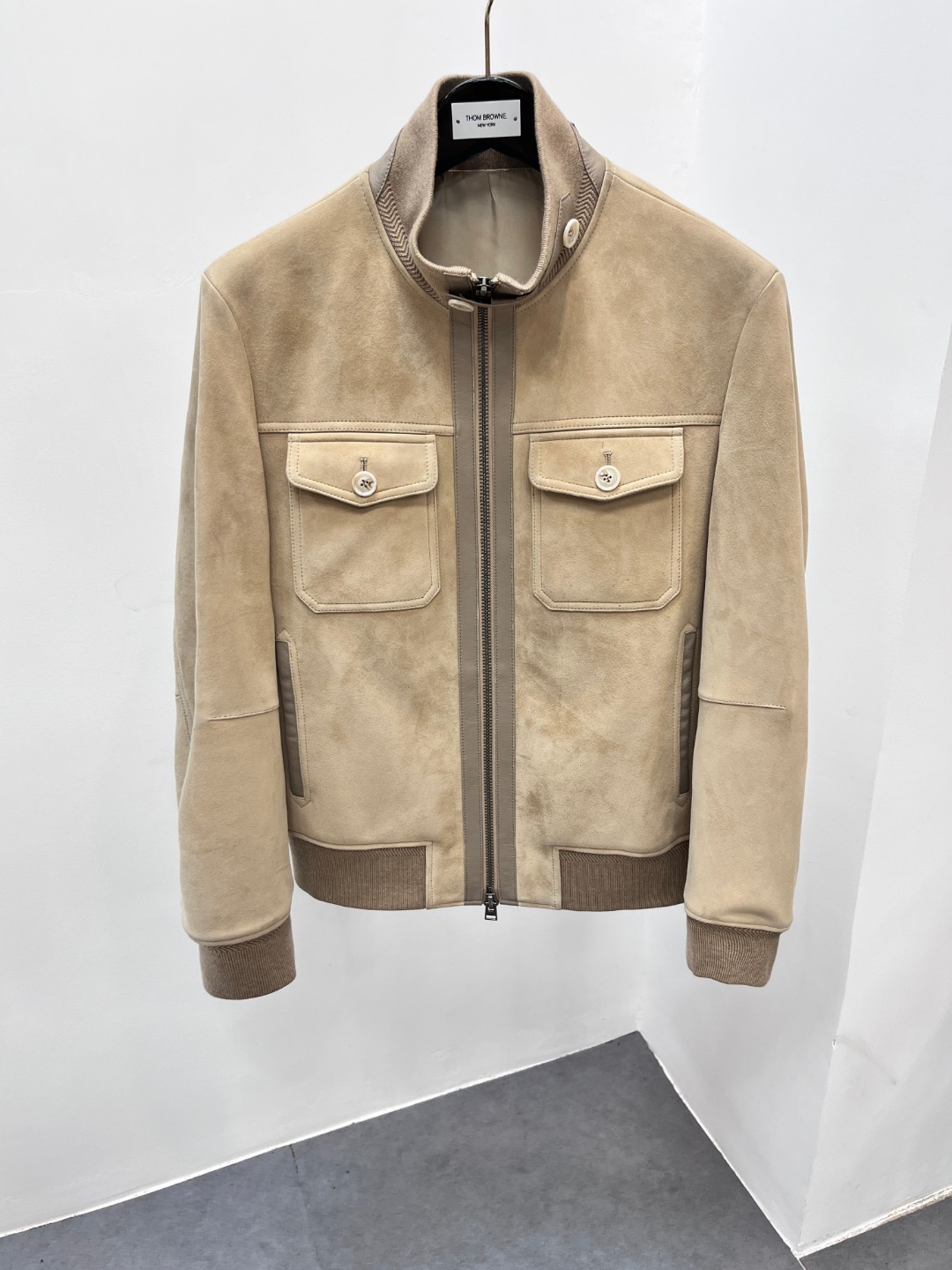 NO:674938,Brand tomFord material imported goatskin craftsmanship size 48-56 (special size customization),,tom ford,sheepskin,Top Customize119860909品牌tomFord 材质进口山羊皮 工艺 尺码48-56（特殊尺码定制）,,tom ford,sheepskin,Top Customize1,Men's clothing