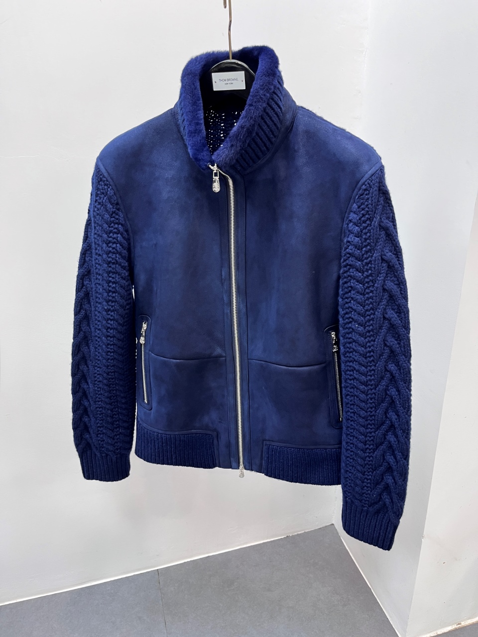 NO:675214,Brand bc material imported original ecological fur integrated knitted pure wool craftsmanship size 48-56 (special size customization), Top Customize19860909品牌bc 材质进口原生态皮毛一体 针织纯羊毛 工艺 尺码48-56（特殊尺码定制）,,Top Customize1,Men's clothing