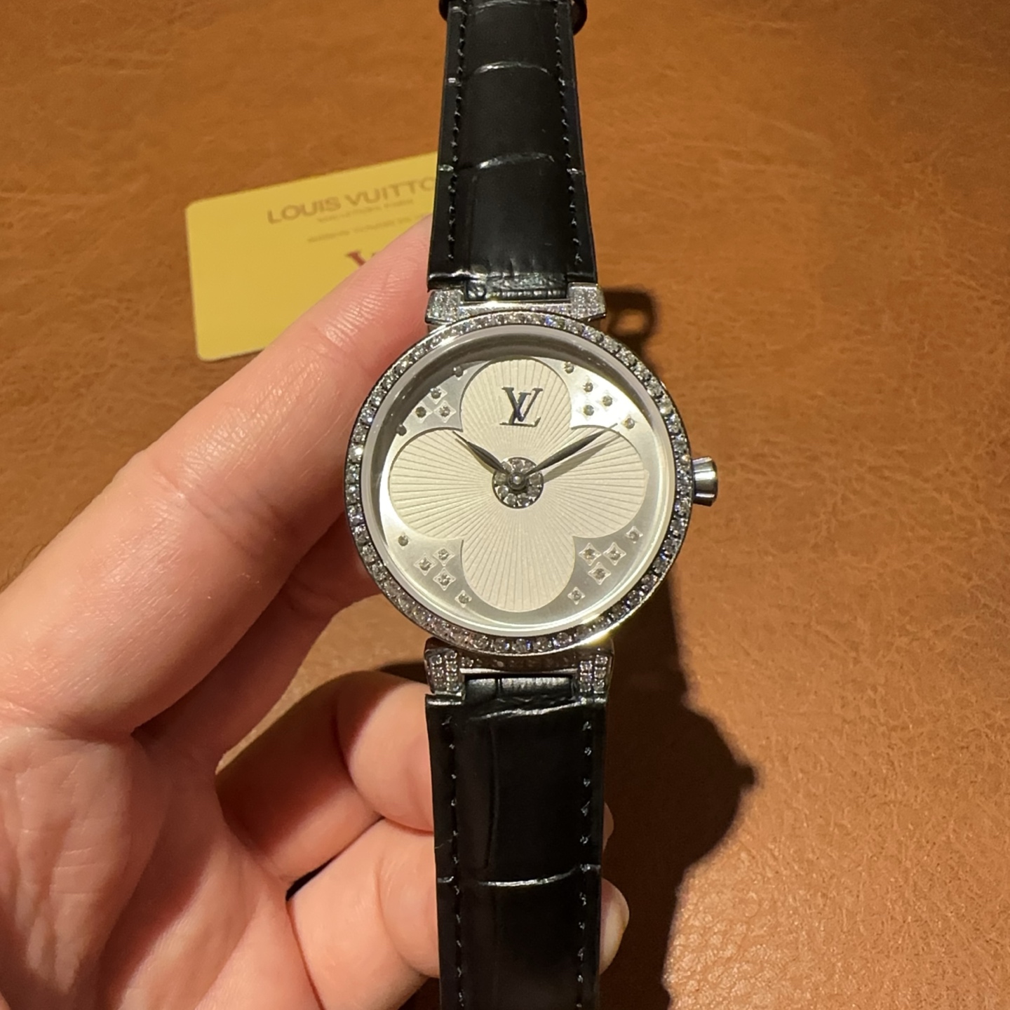 Louis Vuitton Tambour Moon Divine Diamonds Ladies Watch, Quartz Movement 4 i1748849486287 2661 0 2