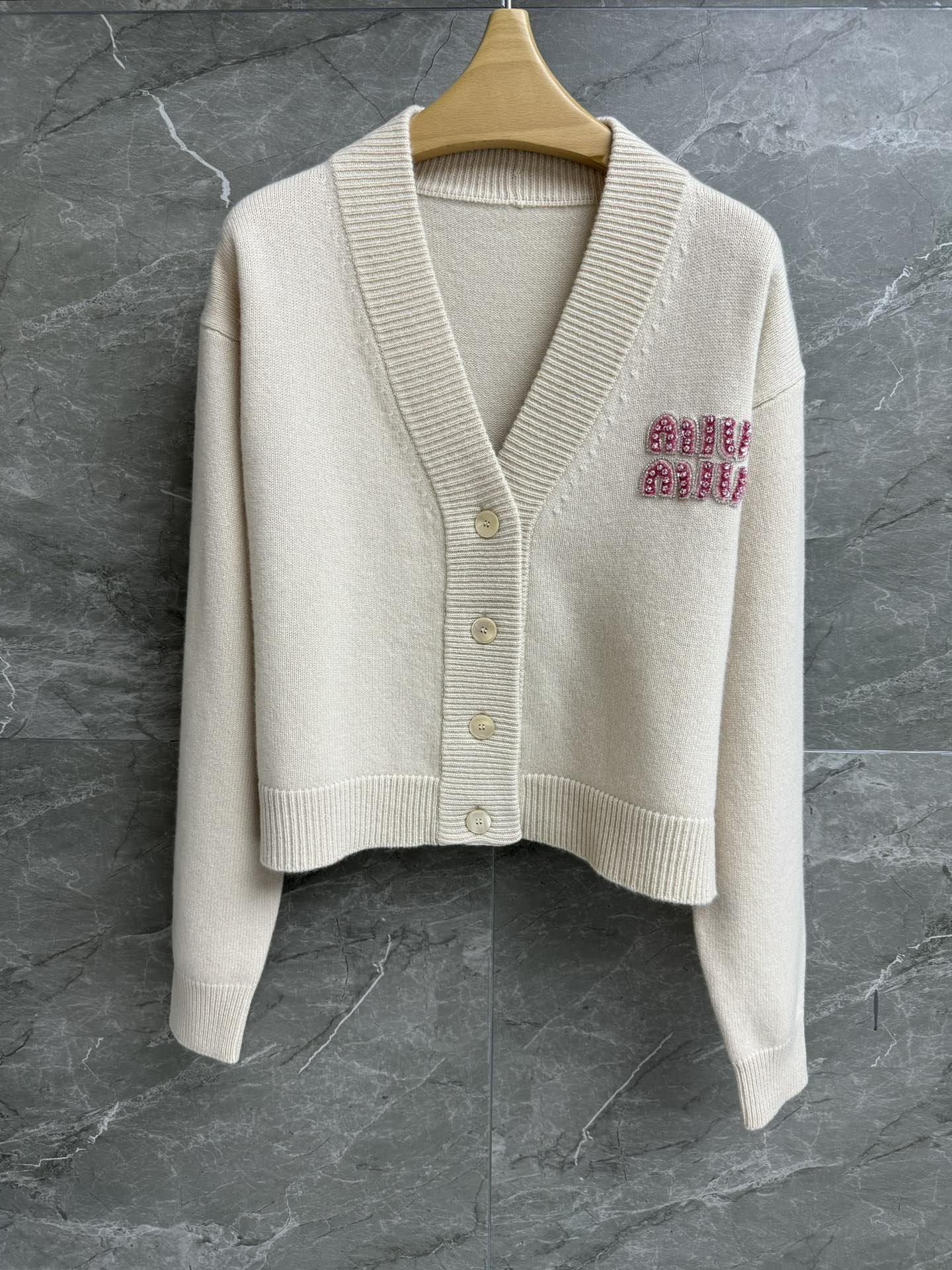 MiuMiu Clothing Cardigans Set With Diamonds Cashmere Spring Collection SML535360