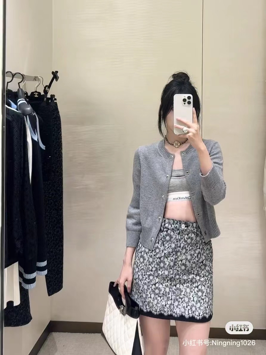 NO:325839,Beautiful woman's upper body picture, alexander wang19860909美女上身图,,alexander wang,Women's clothing