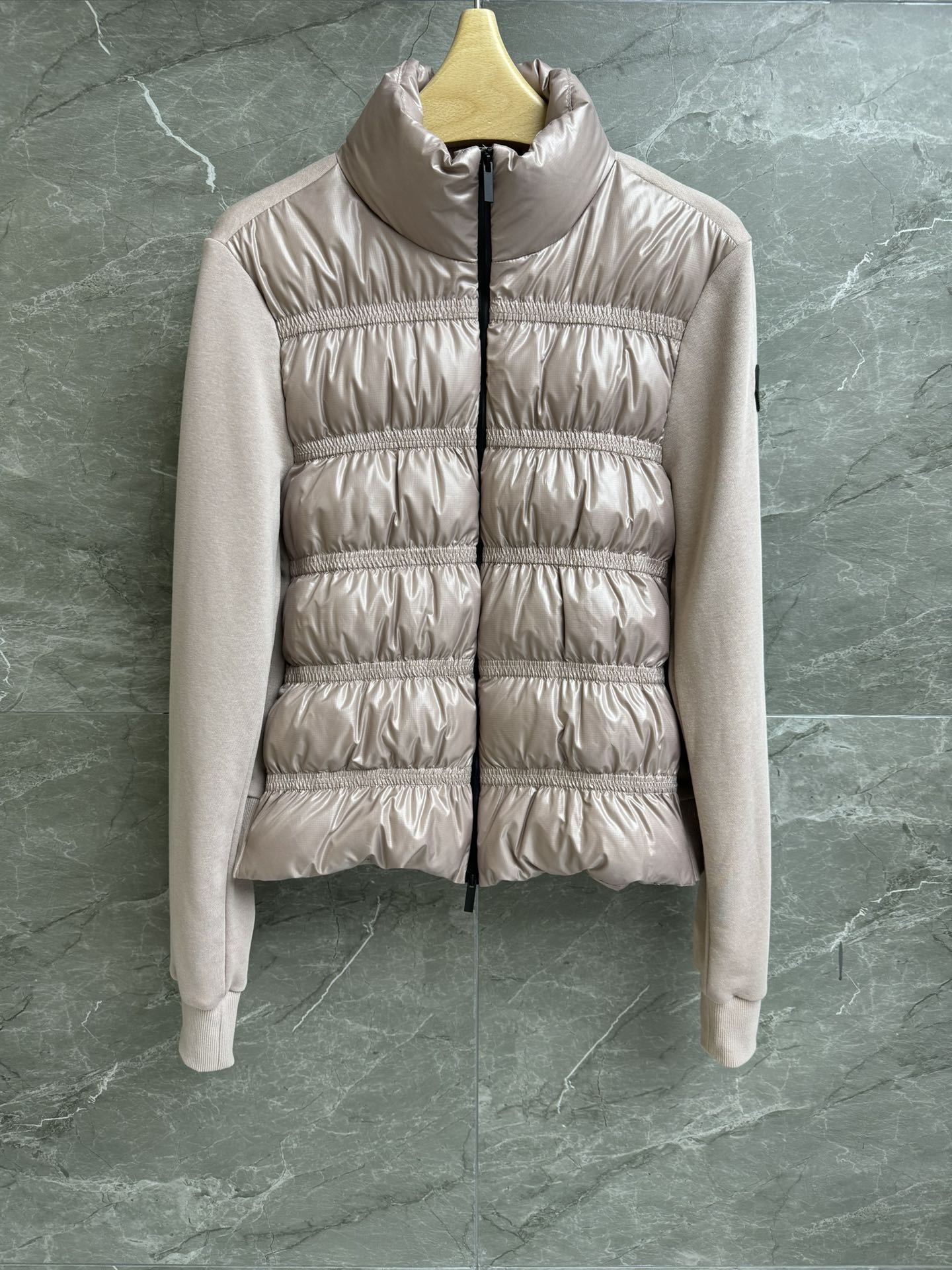 High-End Designer
 Moncler AAAAA+
 Clothing Coats & Jackets Pink Splicing Fall/Winter Collection