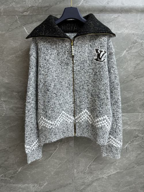 Louis Vuitton x Nigo Grey Wool-Blend Zip-Up Knit Cardigan Sweater 1 Louis Vuitton x Nigo Grey Wool-Blend Zip-Up Knit Cardigan Sweater