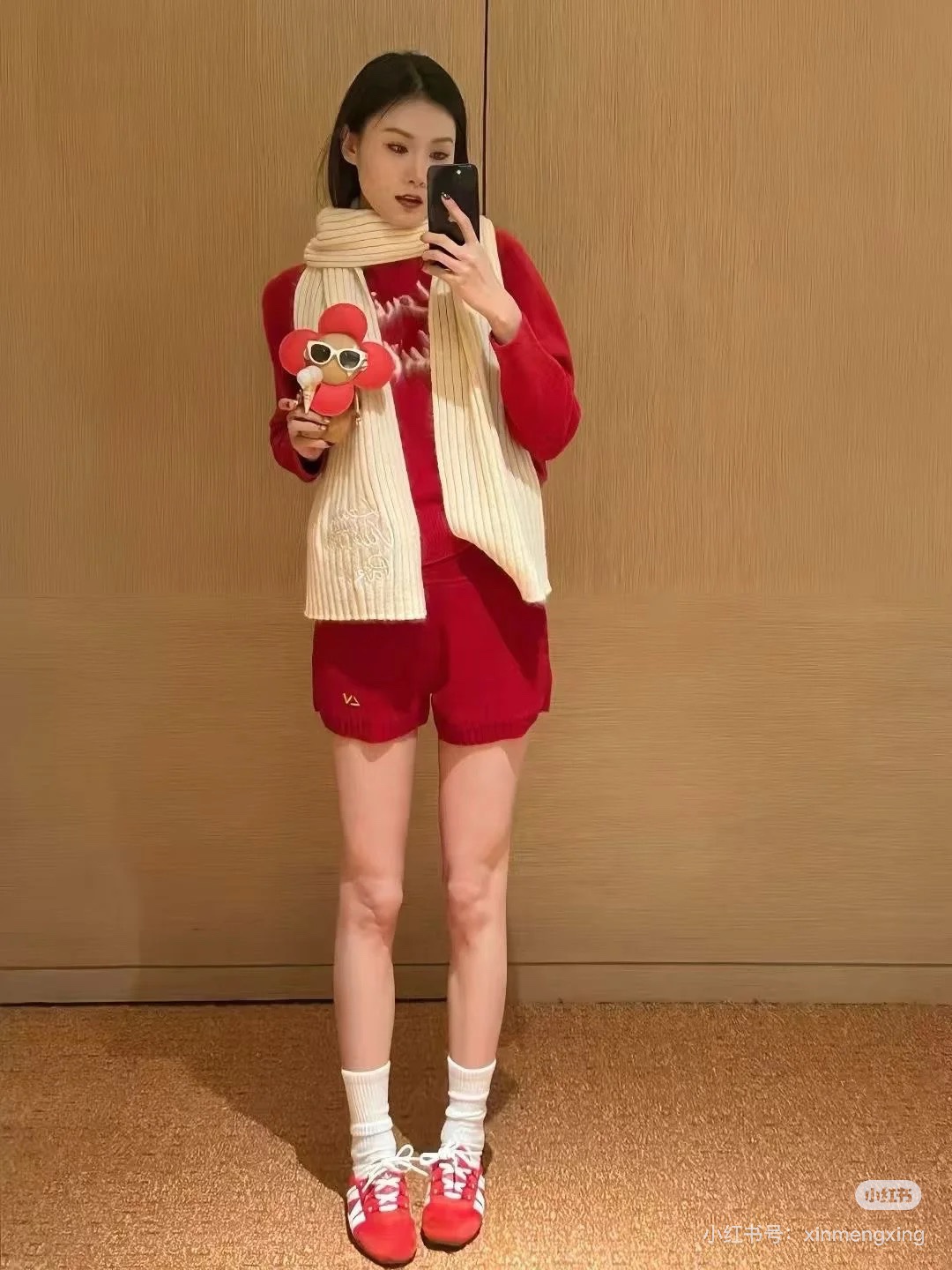 NO:712870,Upper body picture,,19860909上身图,,,Women's clothing