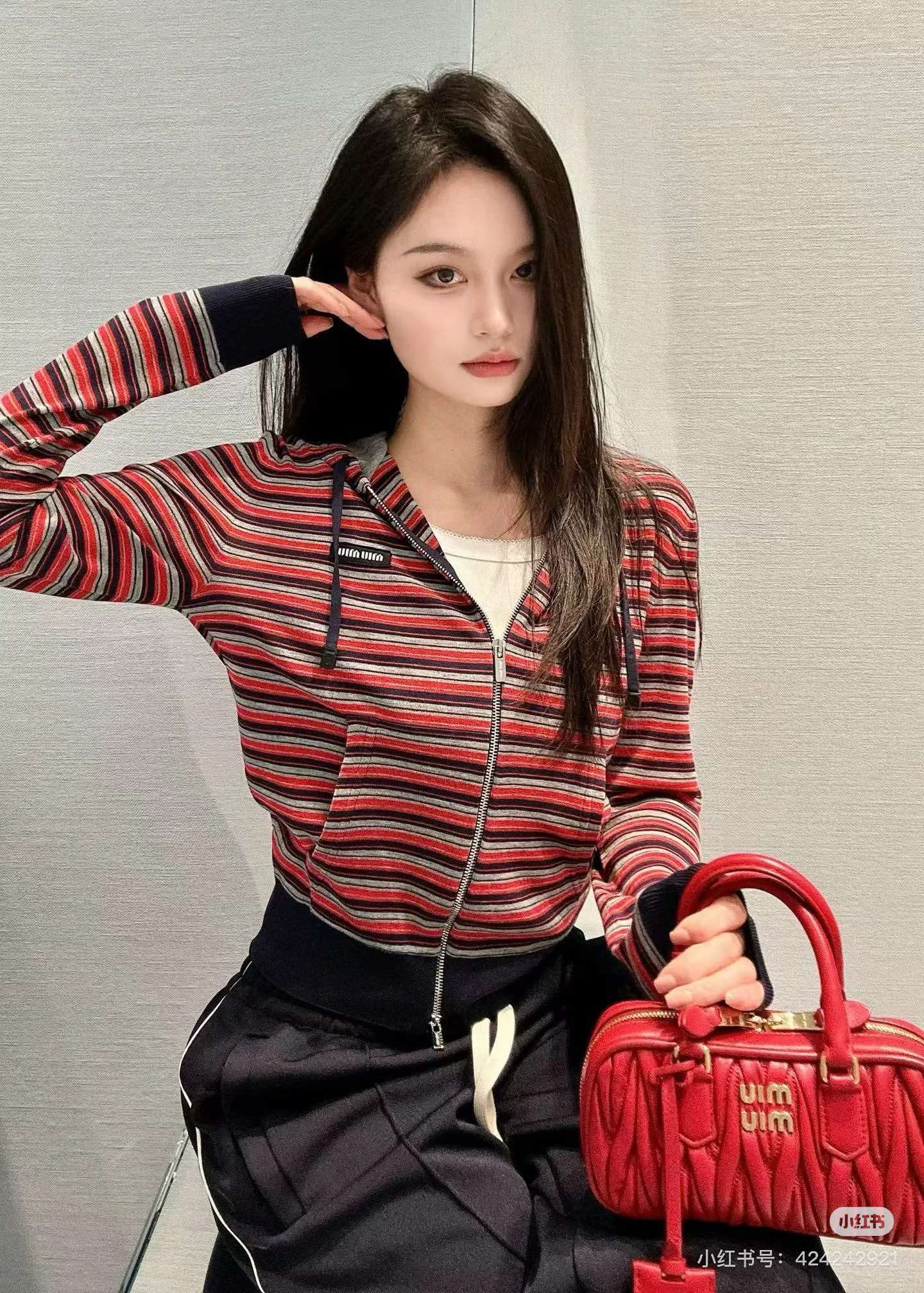 NO:717312,Upper body picture,,19860909上身图,,,Women's clothing