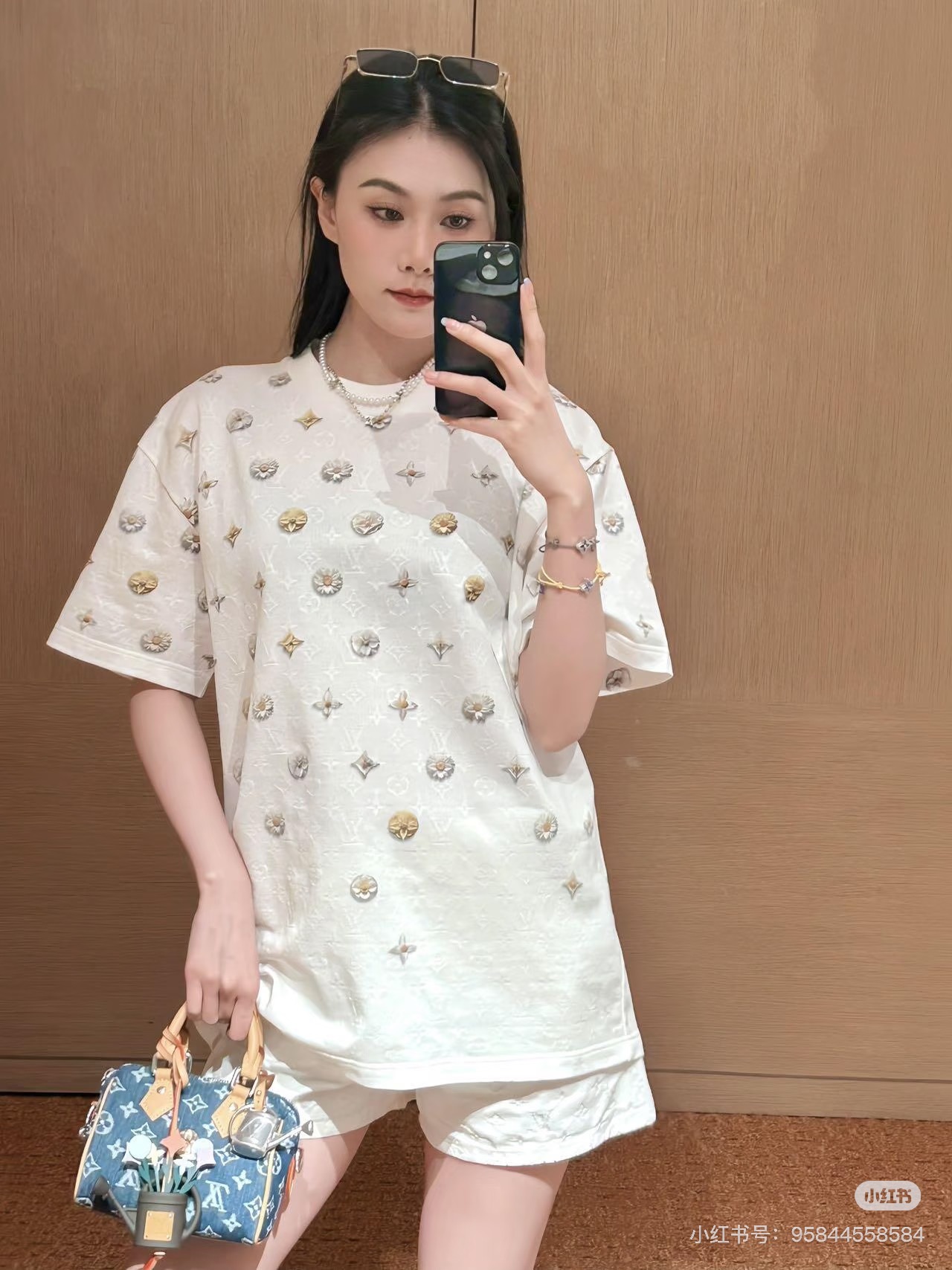 NO:833583,Upper body picture,,19860909上身图,,,Women's clothing