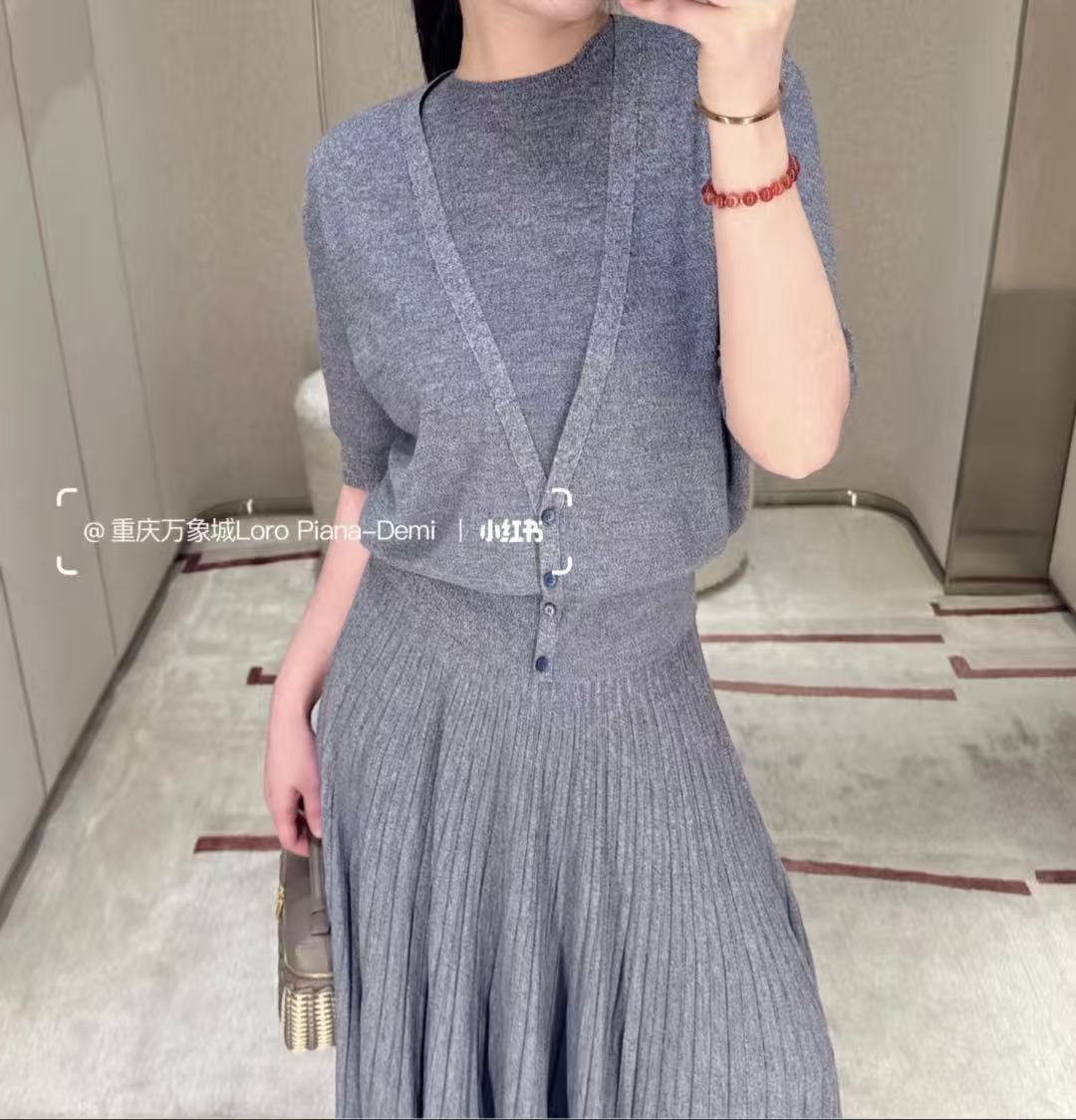 NO:838258,Upper body picture,,19860909上身图,,,Women's clothing