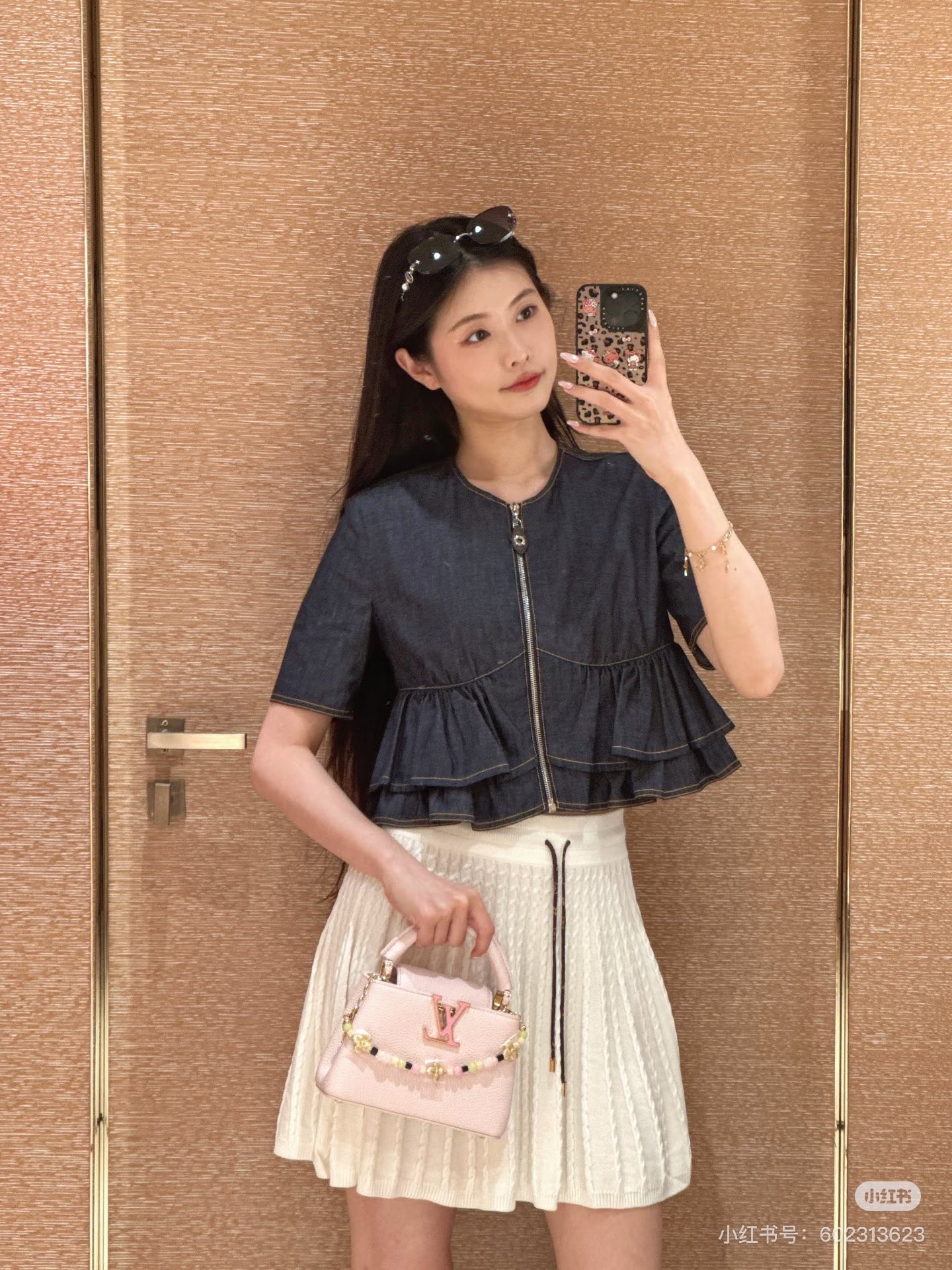 NO:843000,Upper body picture,,19860909上身图,,,Women's clothing