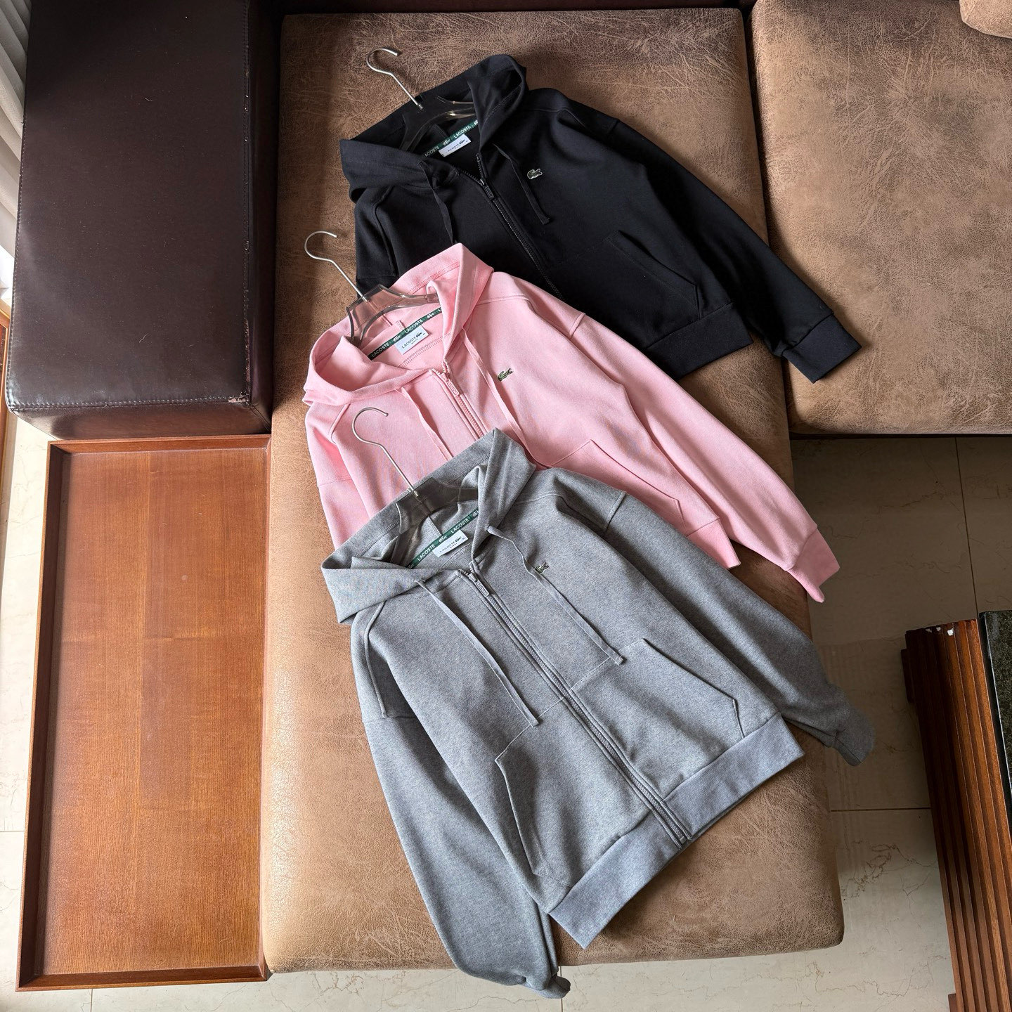 _dcb9sXVjav3erRhKZonEt_Jn8SobgTPov4bUSFw