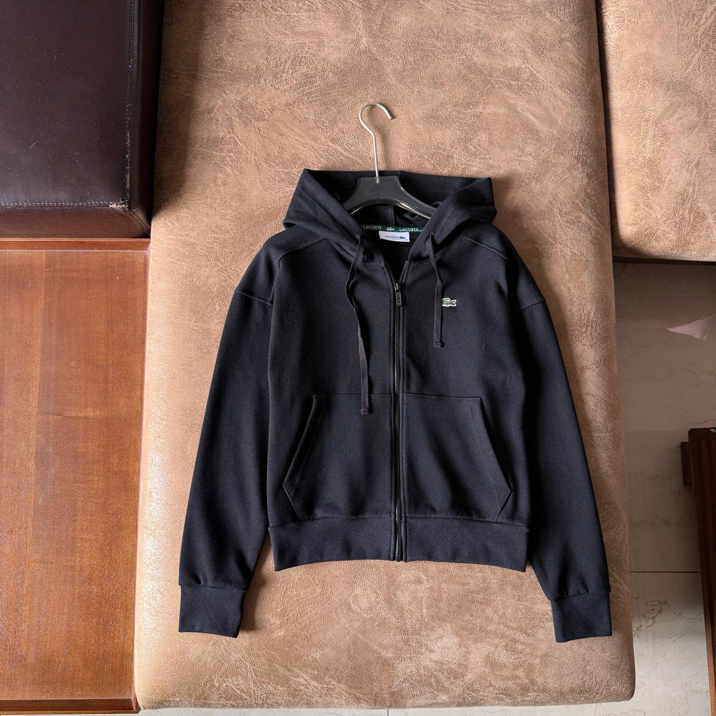 _d8V9sJLYlf8dypysXOiMpDVAlvtA-hOvXFmHtdQ