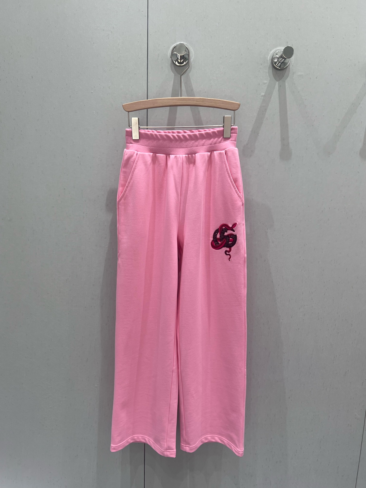 NO:307589,sweatshirts, pants, details, hoodie, sweatshirts, alexander wang19860909卫衣批 裤子批拍细节图,,hoodie,sweatshirts,alexander wang,Women's clothing