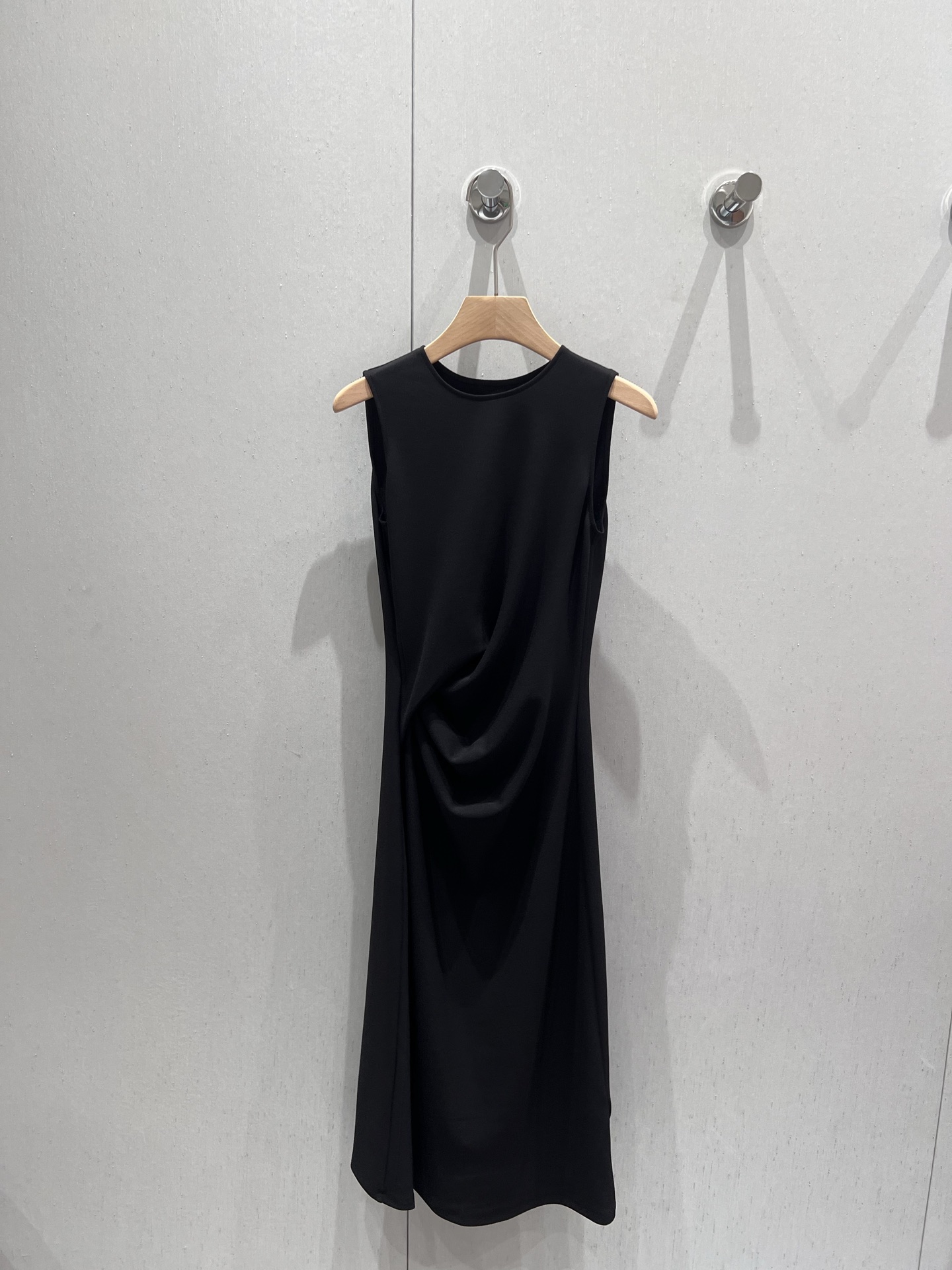 NO:420508,Support replacement, 25SS summer new model, waist pleated sleeveless vest skirt | Exclusive high-end production!  Both appearance and comfort!  The slim fit style perfectly shows the beautiful curved style and really shows the figure!  Barbie on earth is just like this!  Customized fabric texture is super good S/M/L real photos, skirts, alexander wang19860909支持换款 25SS夏季新款 腰间抽褶无袖背心裙丨独家高版出品！颜值与舒适度兼具！修身的版型上身完美展现优美的曲线版型真的巨显身材！人间芭比也不过如此！定制面料质感超级赞现货发售S/M/L实拍细节图,,skirts,alexander wang,Women's clothing