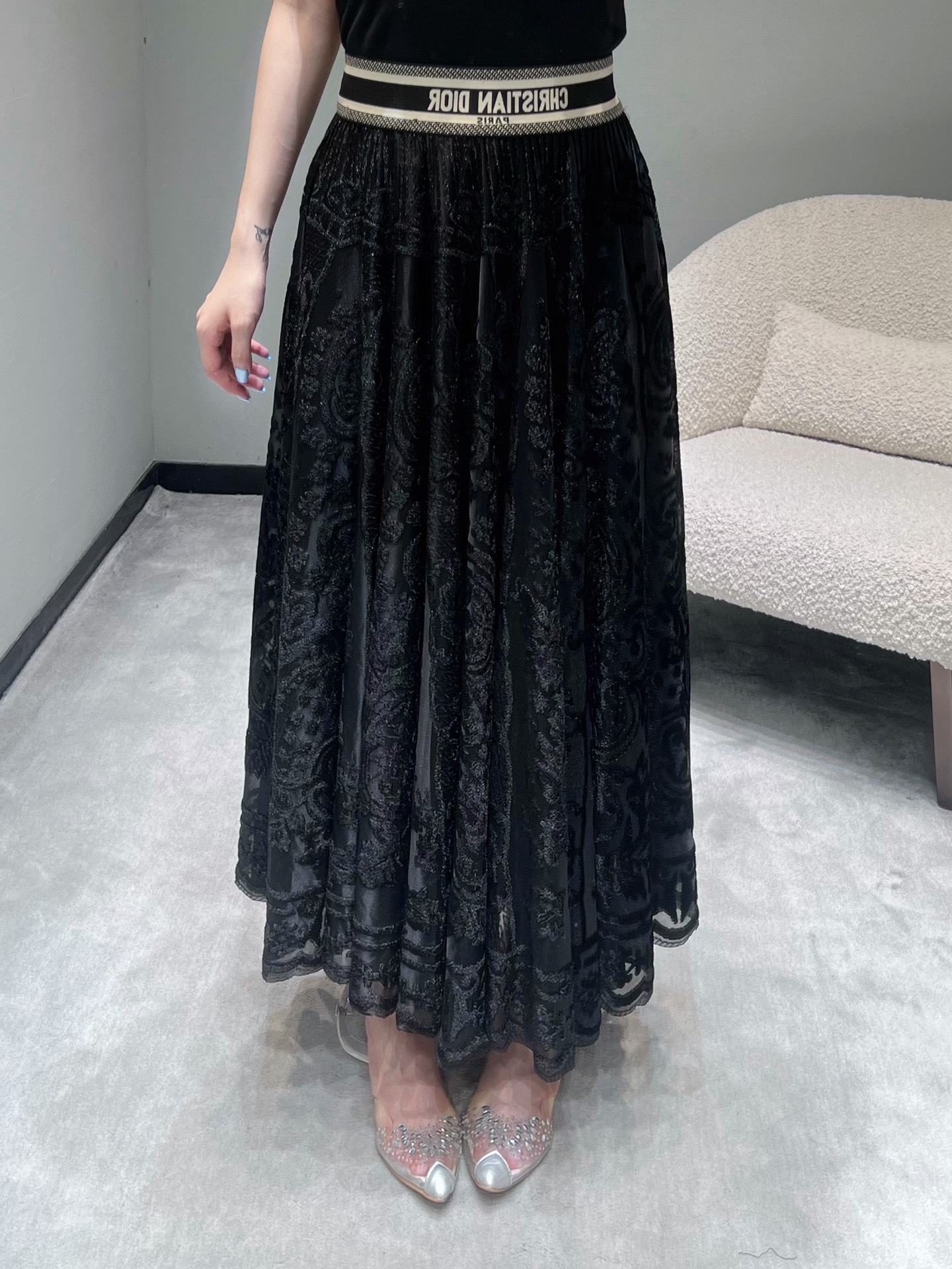 Dior Dress Sets 2025 New Fashion Classic Retro Elegant Pure Black Skirt S-L 3 i1757069696769 4969 0 4