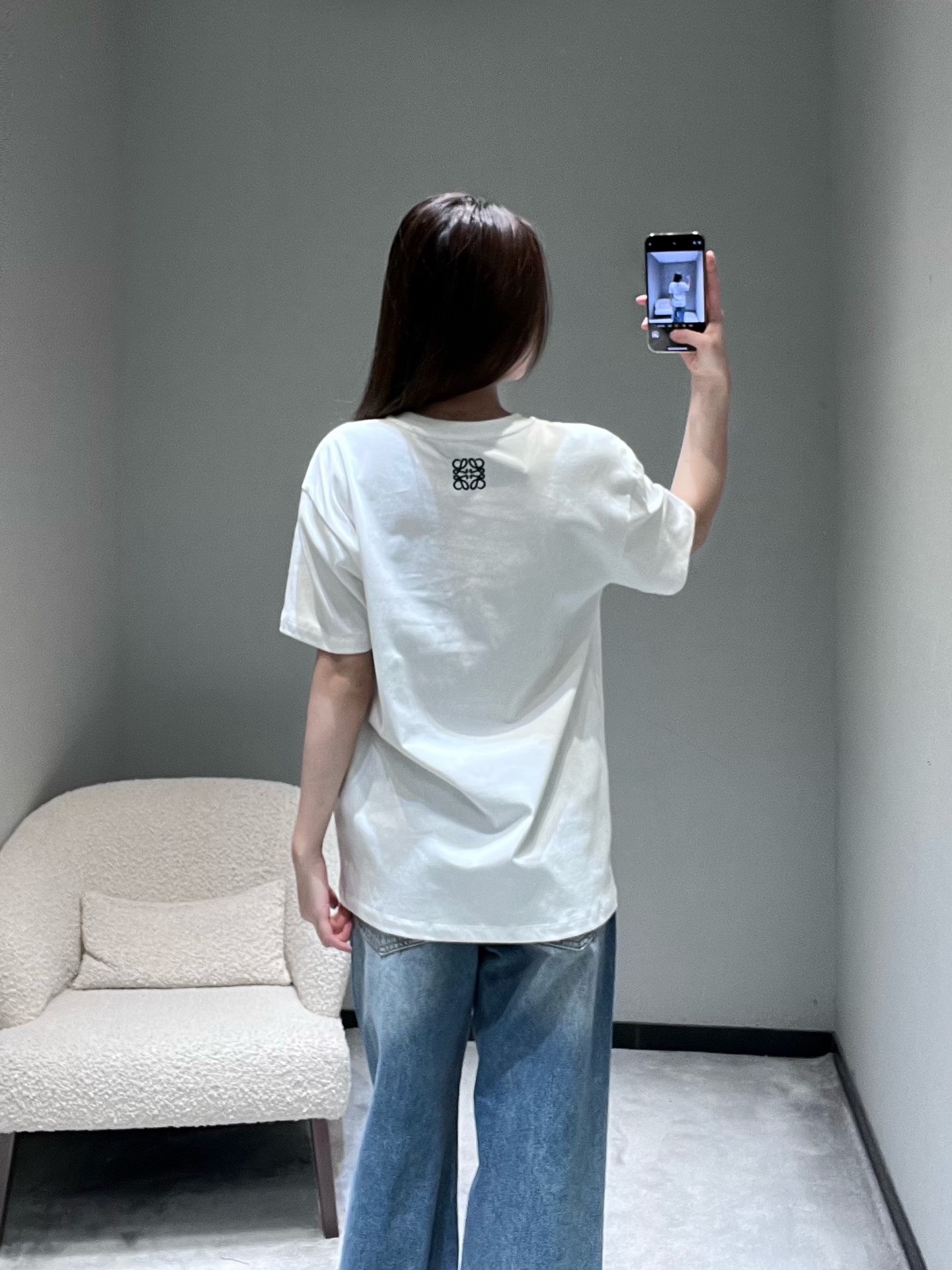 로에베 레터 프린트 반팔 티셔츠 26 SS 상세 이미지 7