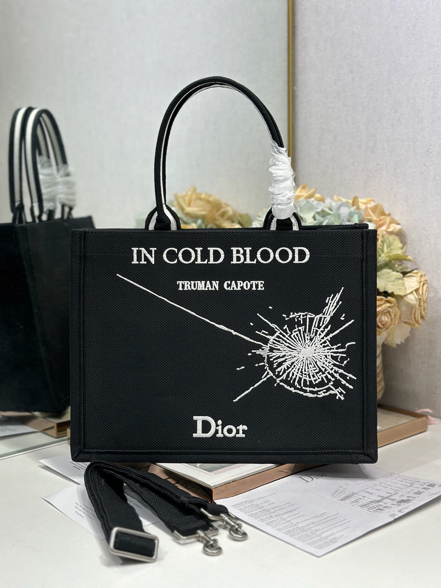 Dior Dior book tote 购物袋