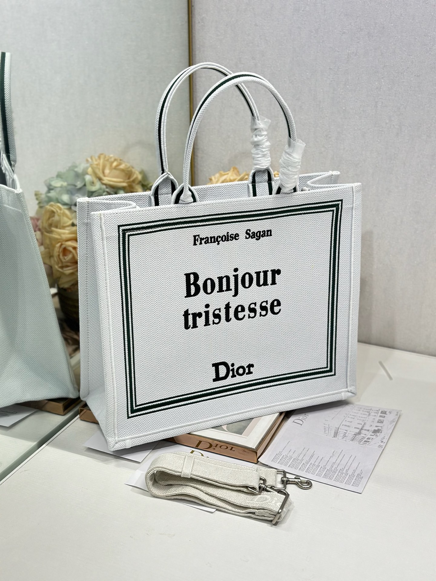 Dior Dior book tote 购物袋
