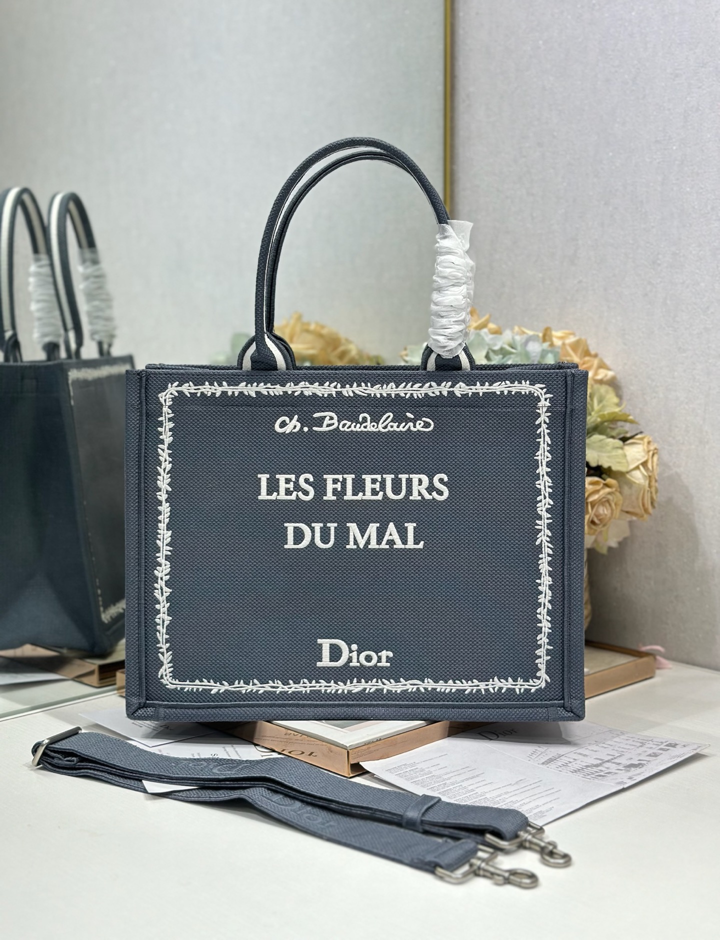 Dior Dior book tote 购物袋