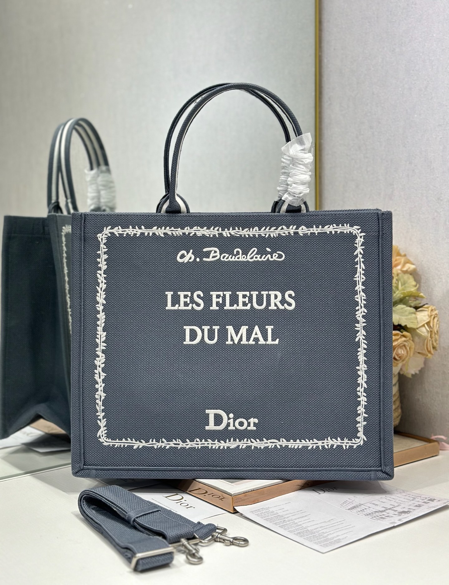 Dior Dior book tote 购物袋
