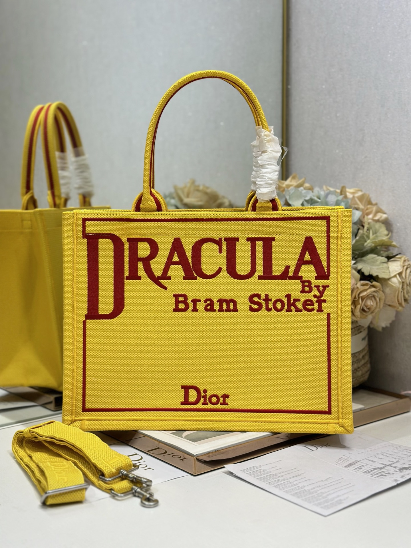 Dior Dior book tote 购物袋