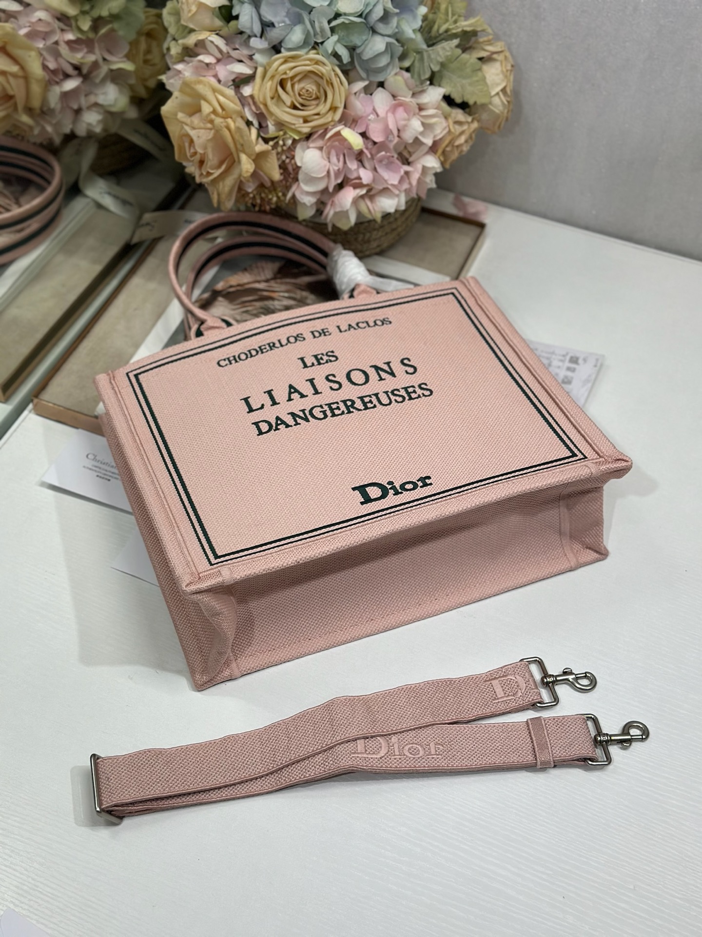 Dior Dior book tote 购物袋