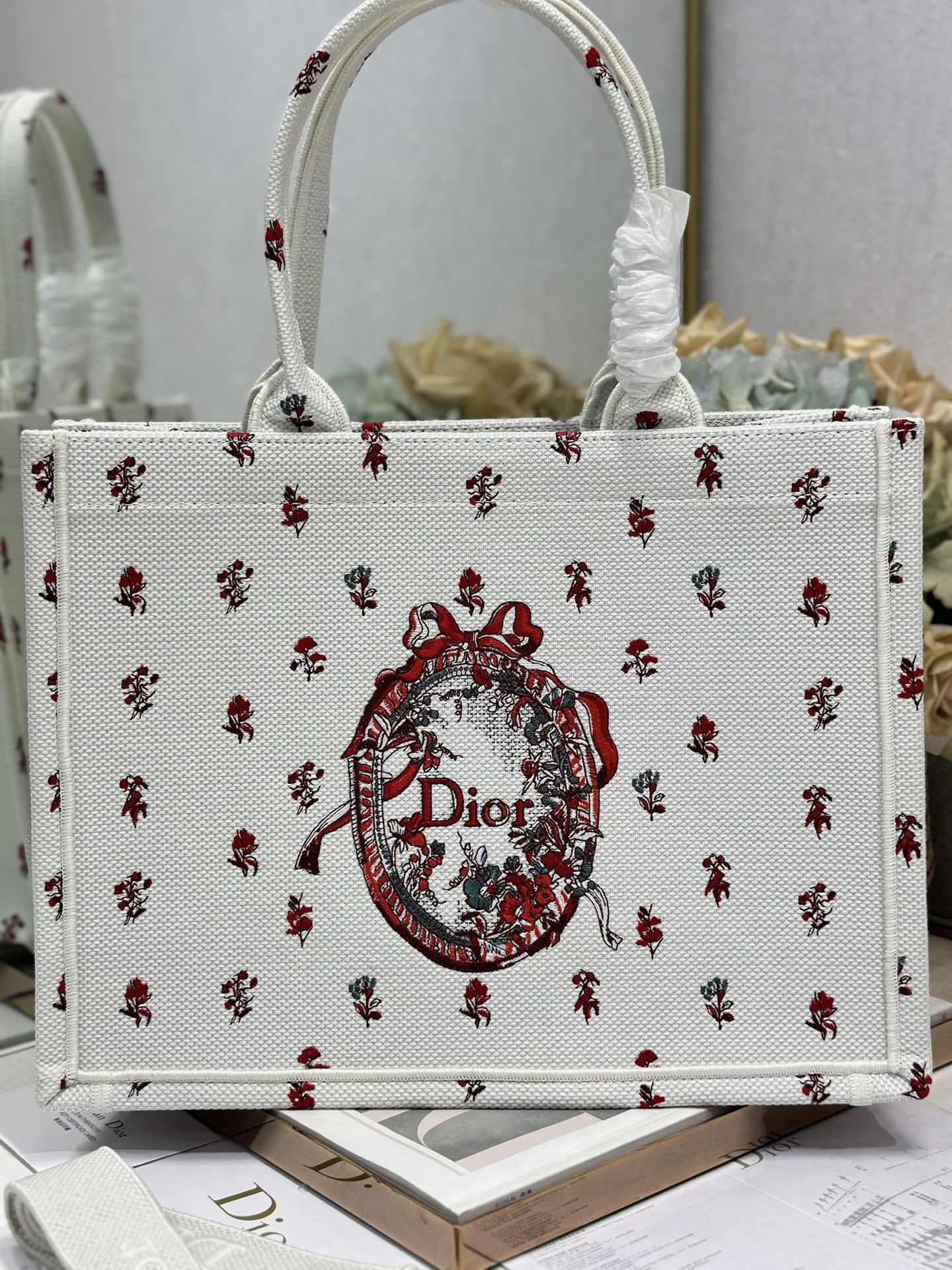Dior Dior book tote 购物袋