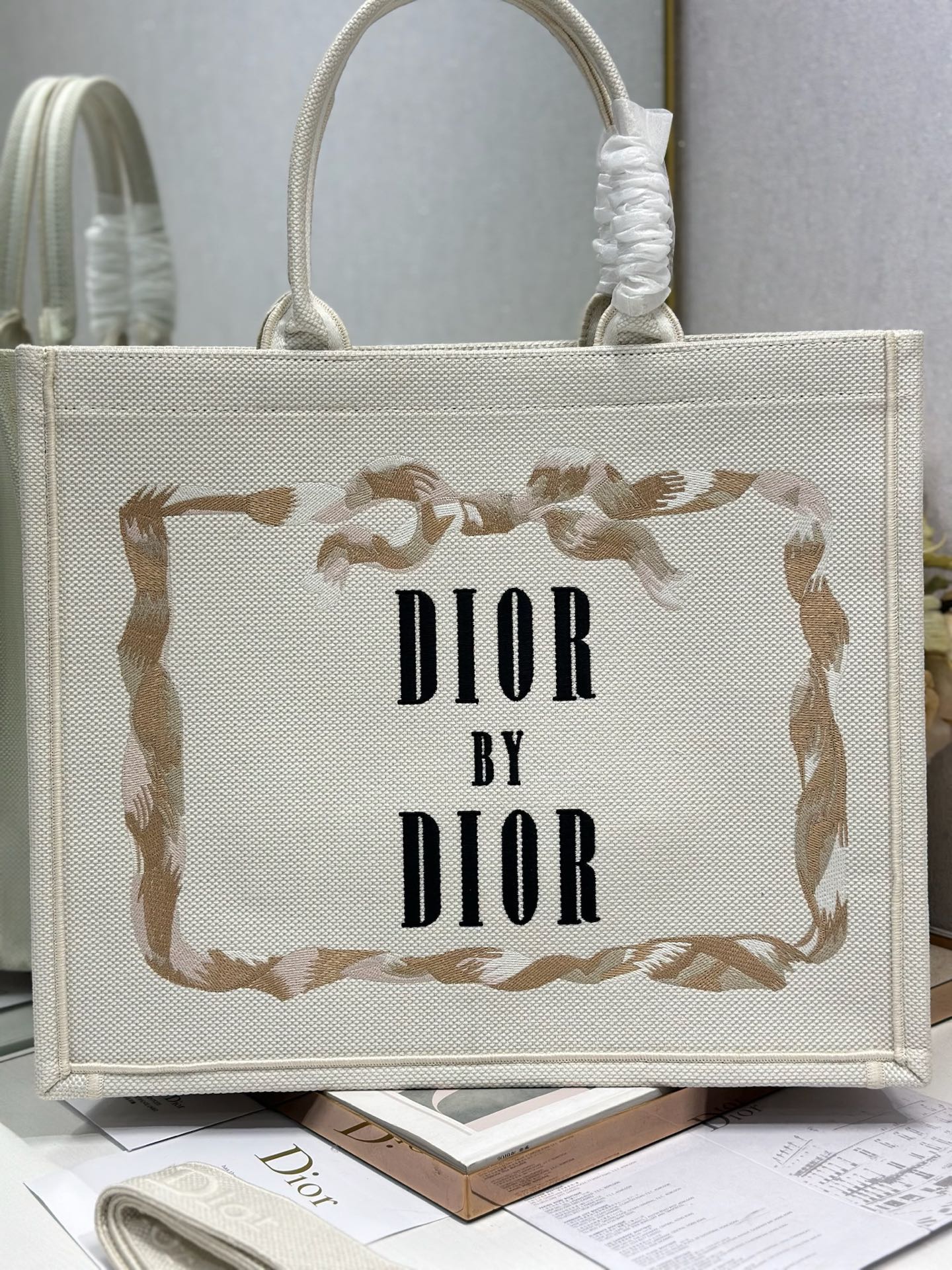 Dior Dior book tote 购物袋