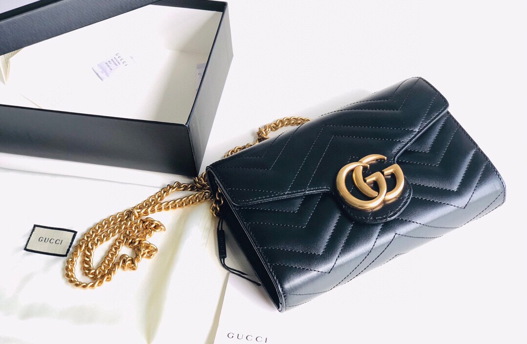 Outstanding 400 Gucci original leather marmont envelope bag woc series, as always simple design style, small and exquisite! The chain shoulder st