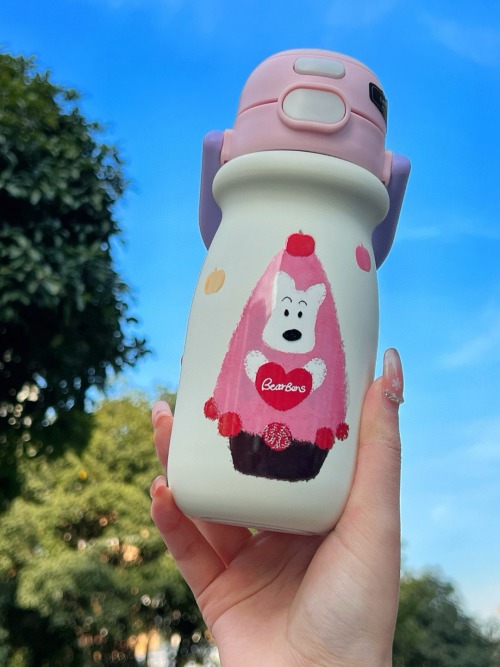 Cute Cartoon Water Bottle with Handle for Kids and Adults, Portable Design 1 Cute Cartoon Water Bottle with Handle for Kids and Adults, Portable Design