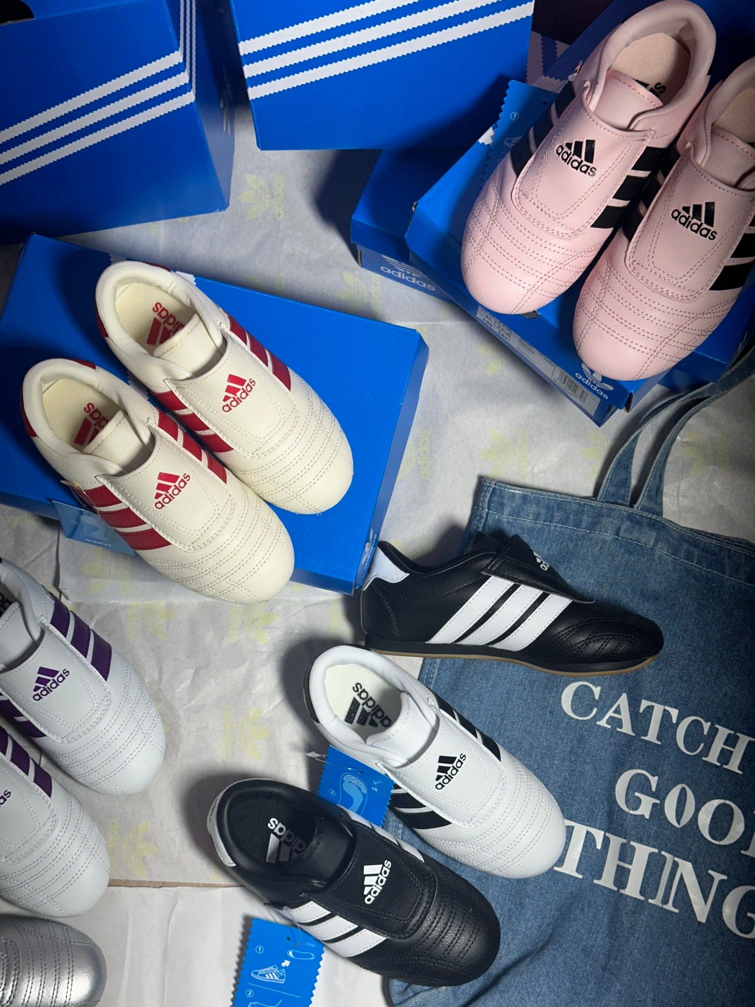 图片[4]-📷实拍细节–原相机直出原图 独家阿迪跆拳道童鞋新款，经典黑色🖤，永远经典的配色，随便搭配任何裤子，回头率拉满💯-选品中心