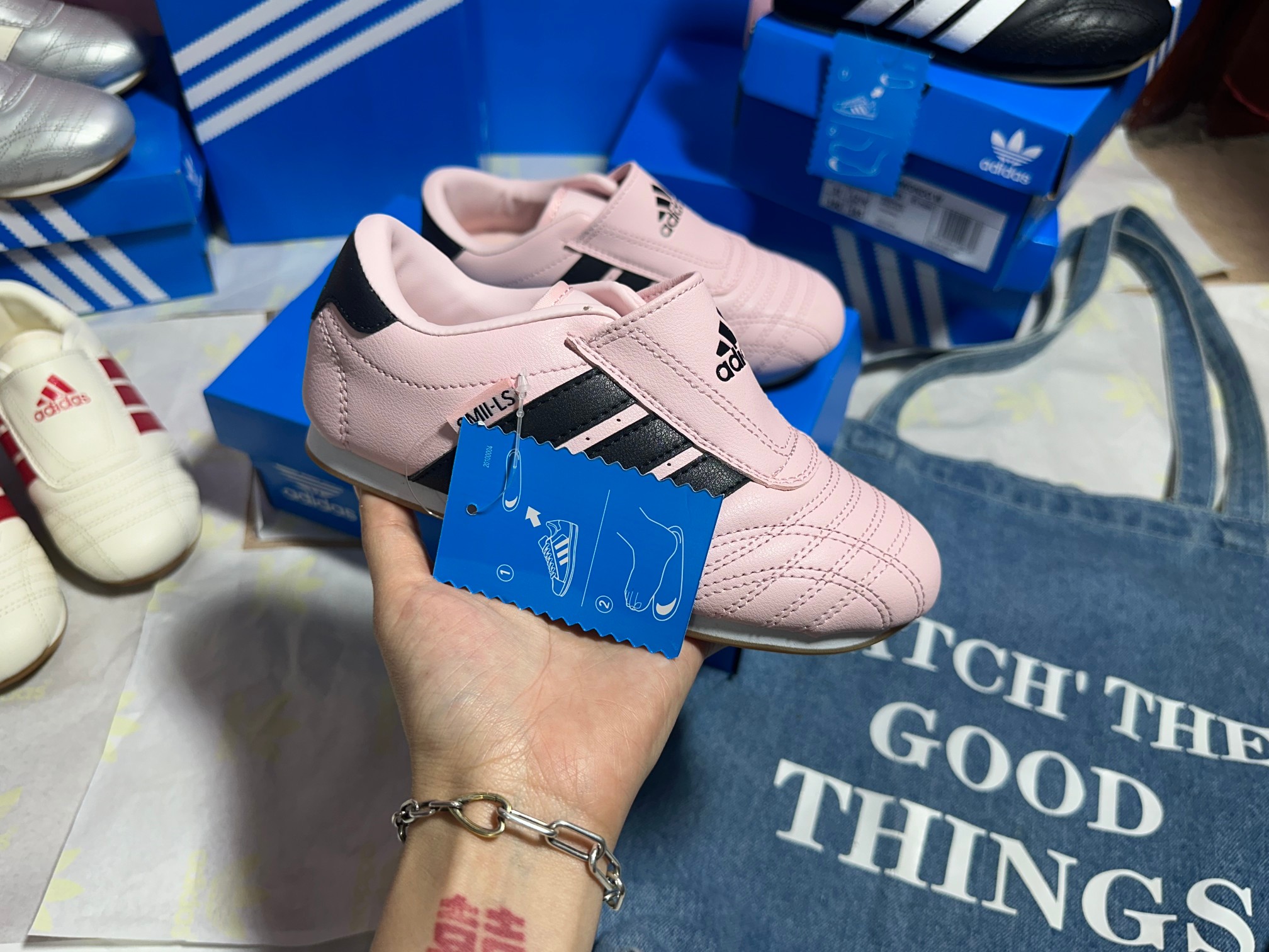 NO:670324,Pink-'Real Shot of Delivery', Adidas,19860909粉色-《发货实拍》,阿迪达斯,,Children's