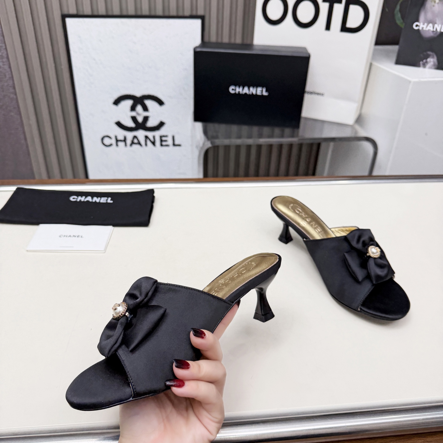 香奈儿 Chanel 经典高奢皮鞋鞋履高跟鞋 #3C72E7F0 2