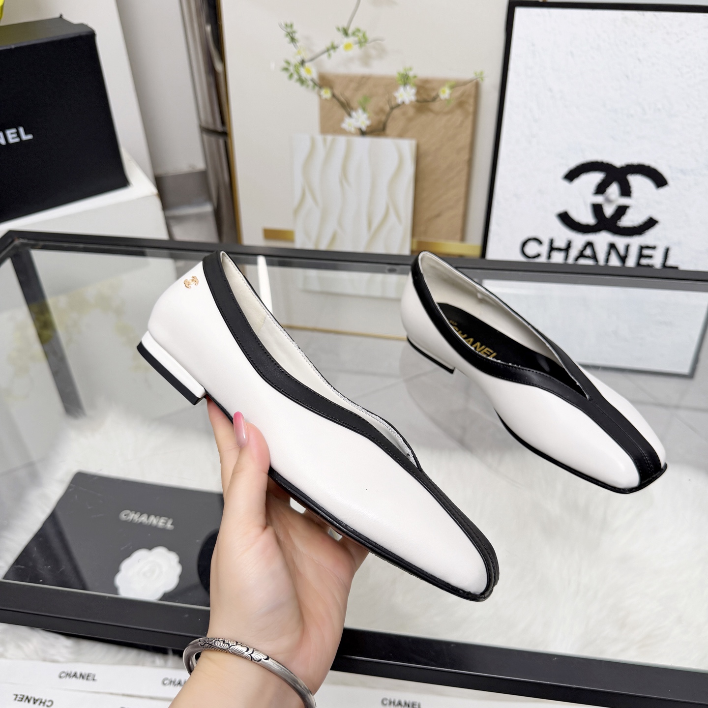 Chanel Style Leather Women's Shoes Lookbook Reference image 1