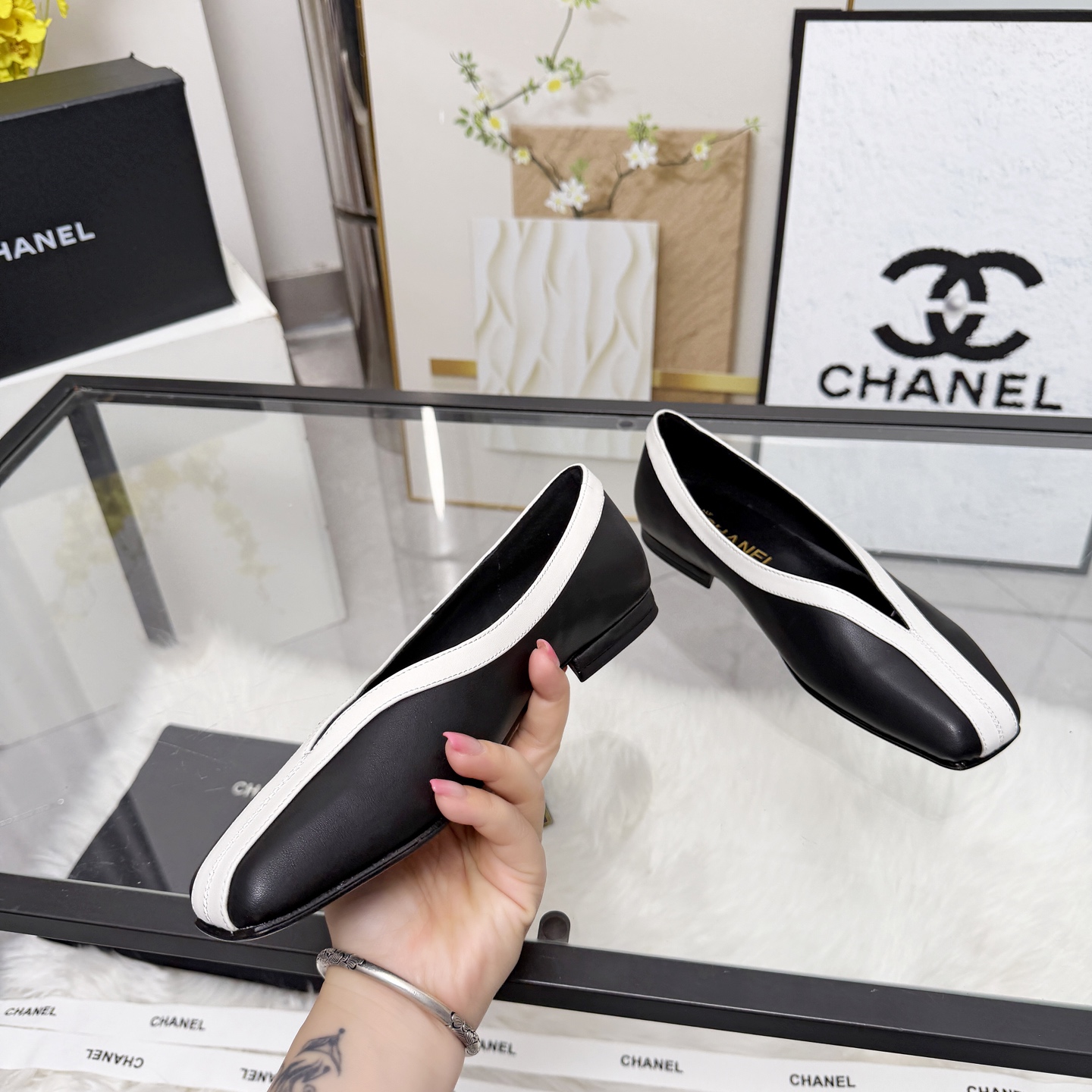 Chanel Style Leather Women's Shoes Lookbook Reference image 2