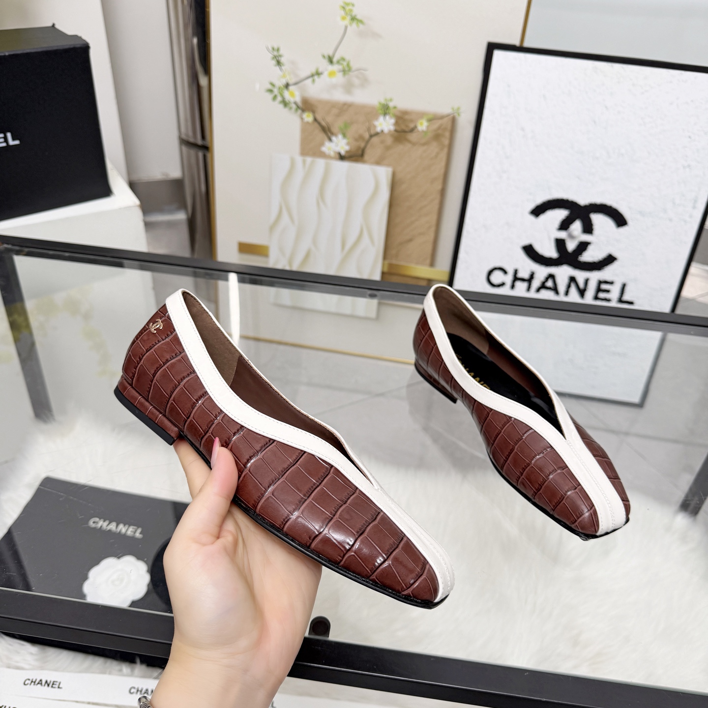 Chanel Style Leather Women's Shoes Lookbook Reference image 1