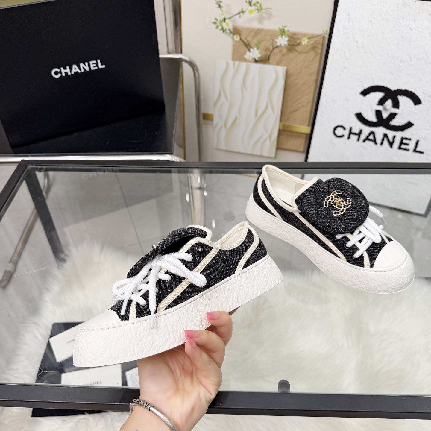 Chanel Style Leather Women's Shoes Lookbook Reference image 1