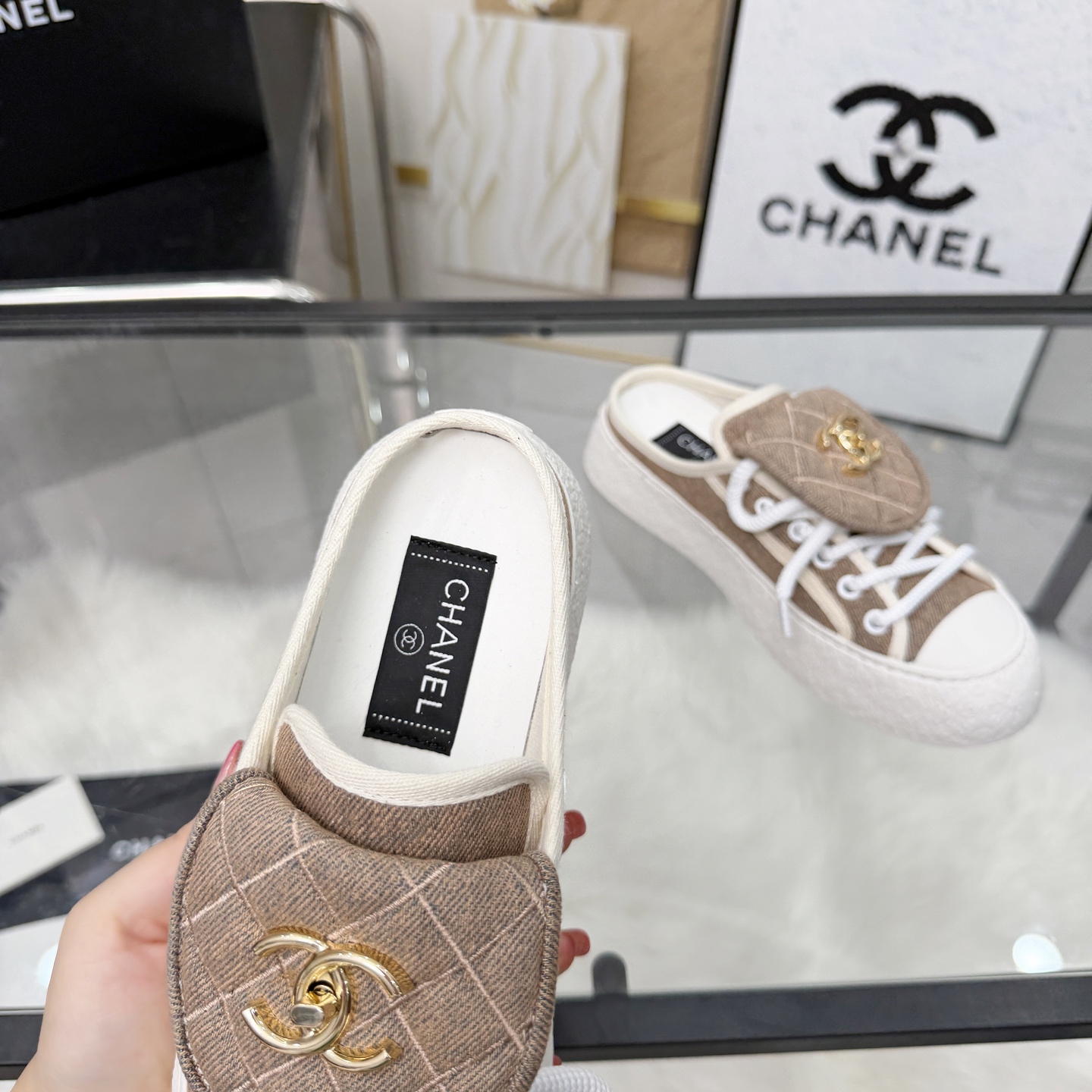 Chanel Style Leather Women's Shoes Women's Shoes Women's Shoes detail image 3 from source 784054